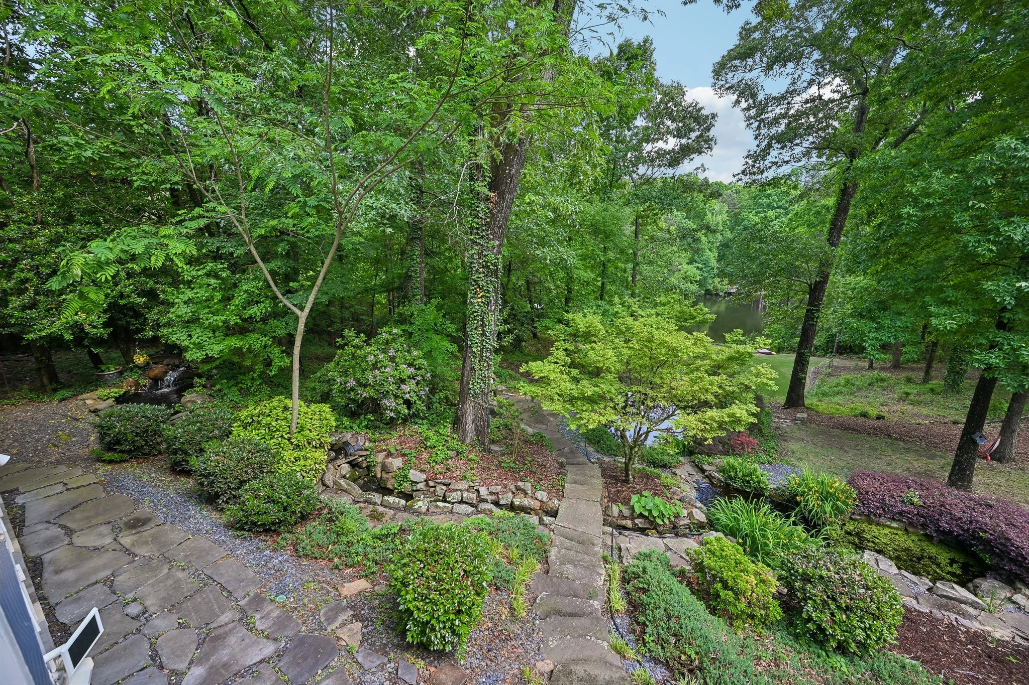 141-web-or-mls-305 Broadmeadow Cove-S2904-141.jpg
