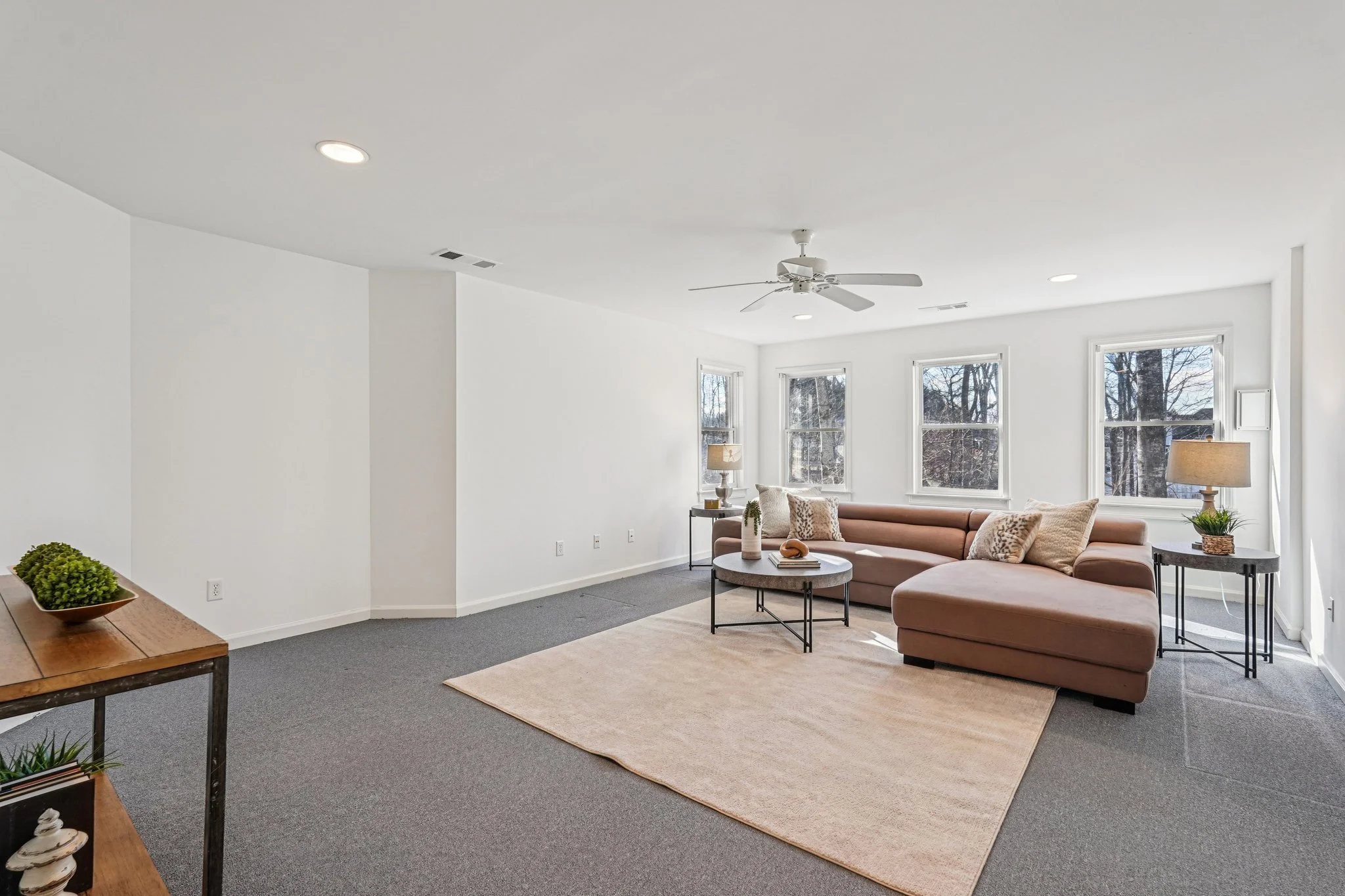 63-web-or-mls-Old Oak Trce-S1601-063.jpg