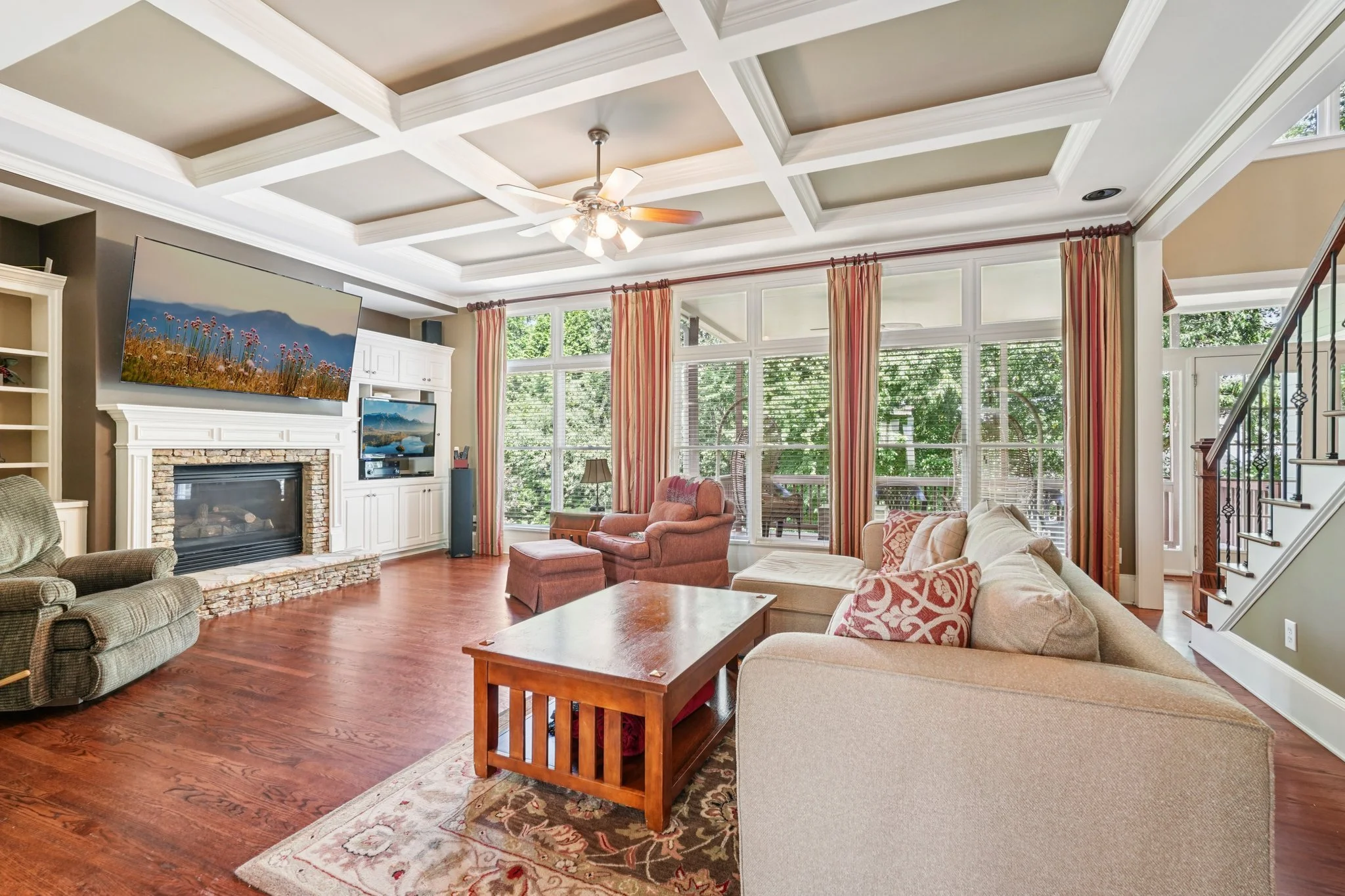 15-web-or-mls-Horizon Ct-S1107-015.jpg