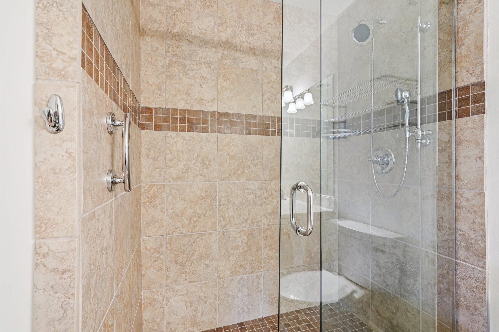 54-web-or-mls-Old Oak Trce-S1601-054.jpg