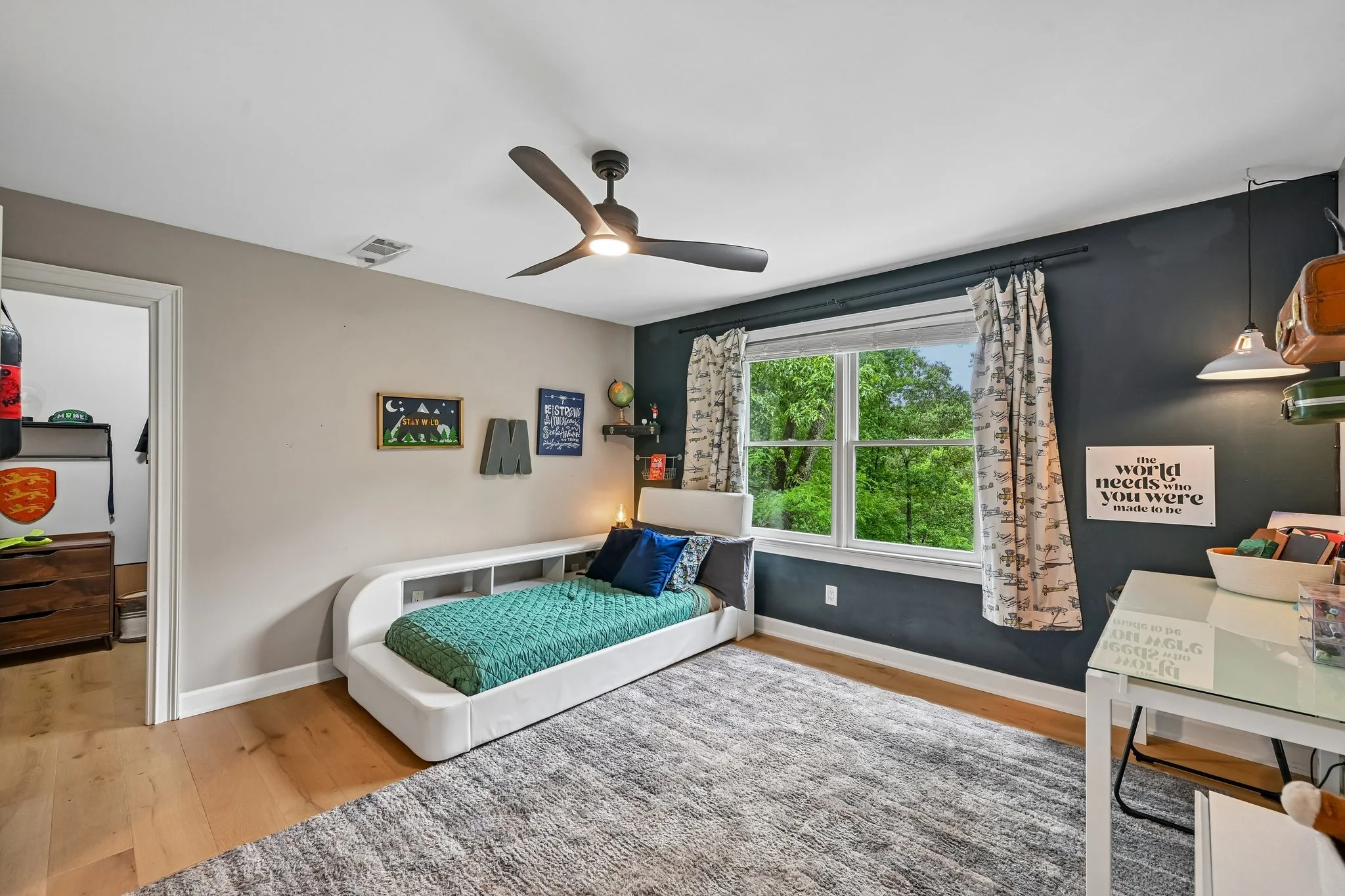 56-web-or-mls-305 Broadmeadow Cove-S2904-056.jpg