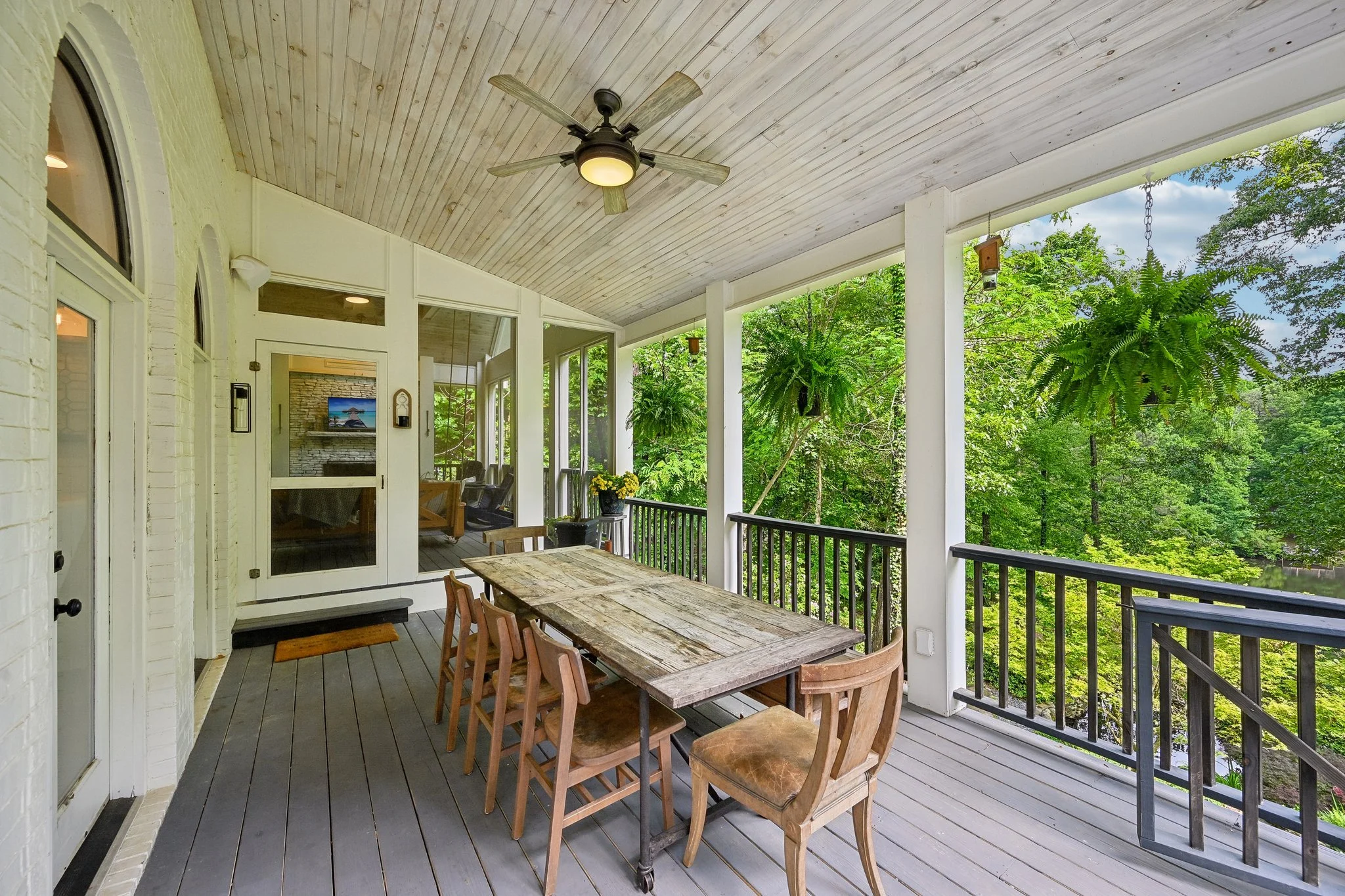 138-web-or-mls-305 Broadmeadow Cove-S2904-138.jpg