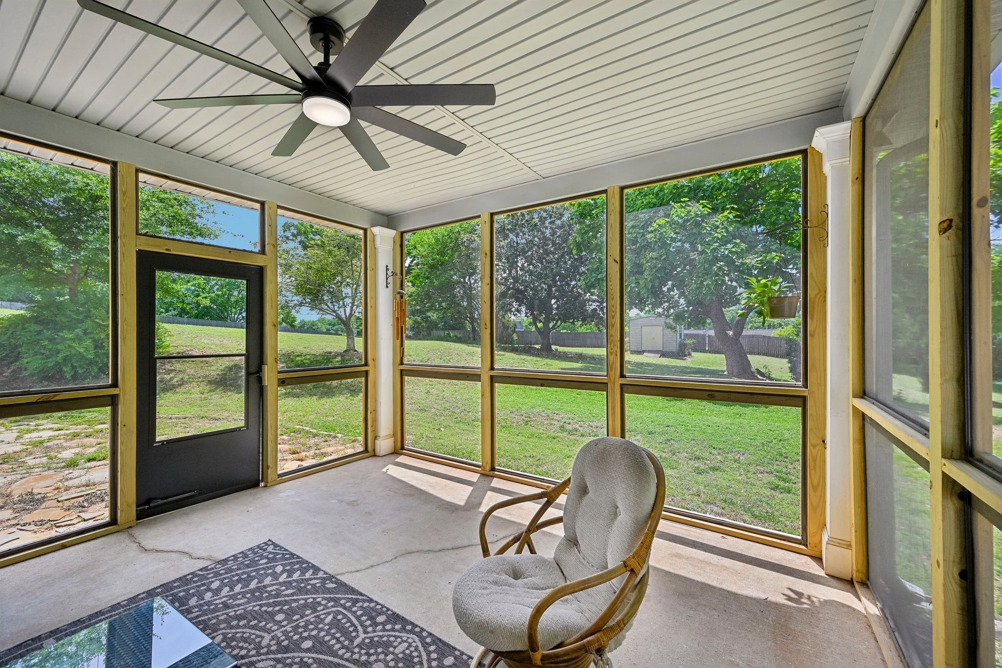 45-web-or-mls-Laurel Oaks Ln-S1305-045.jpg
