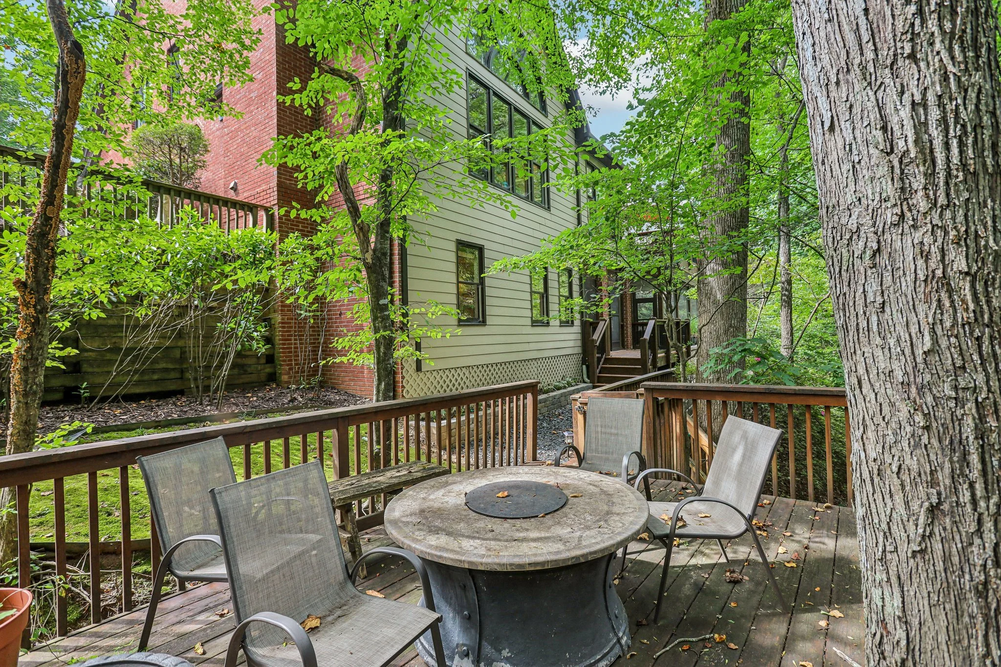 69-web-or-mls-Homestead Ridge Dr-S2908-069.jpg