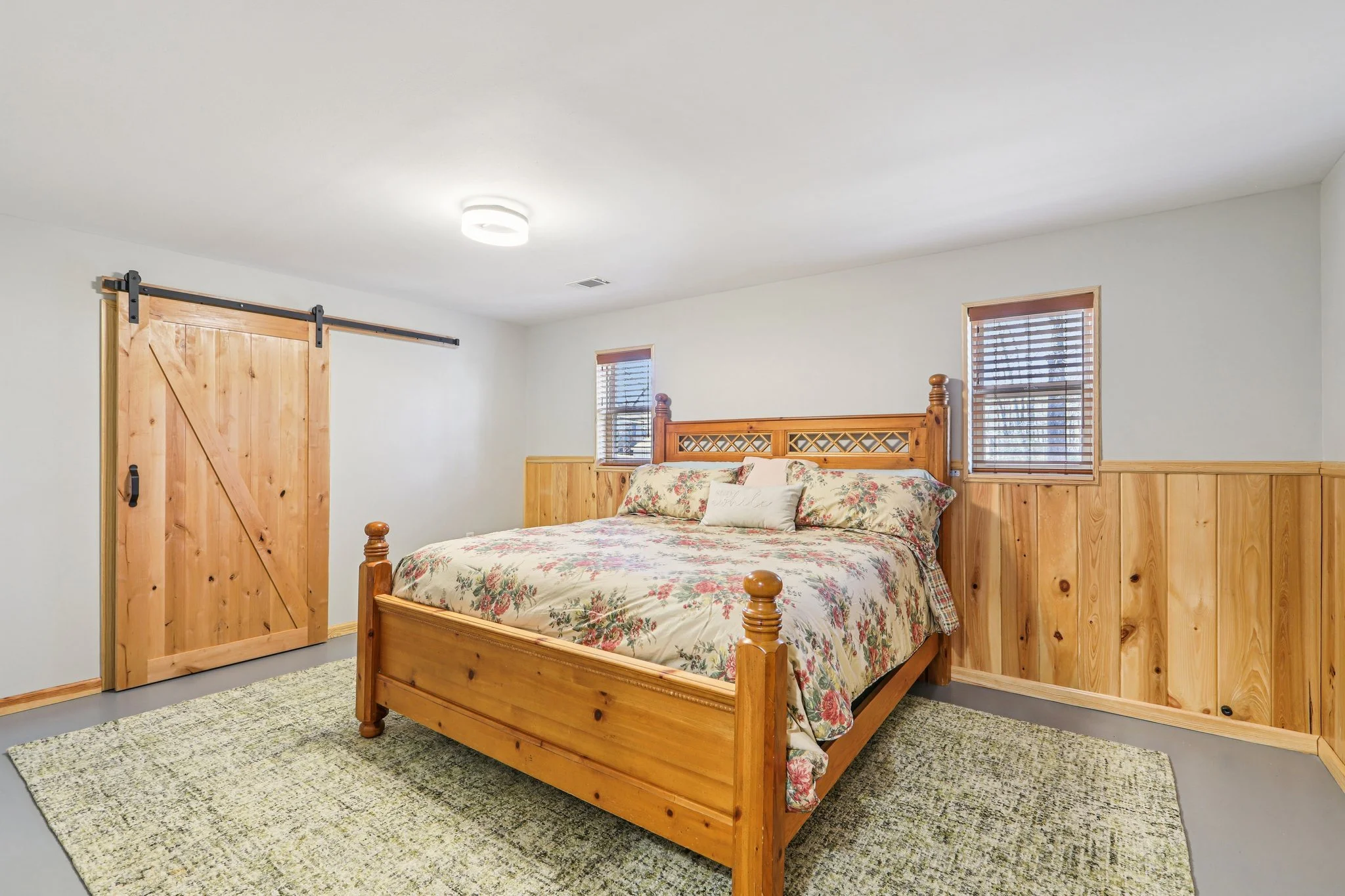 52-web-or-mls-Campground Rd-S0702-052.jpg