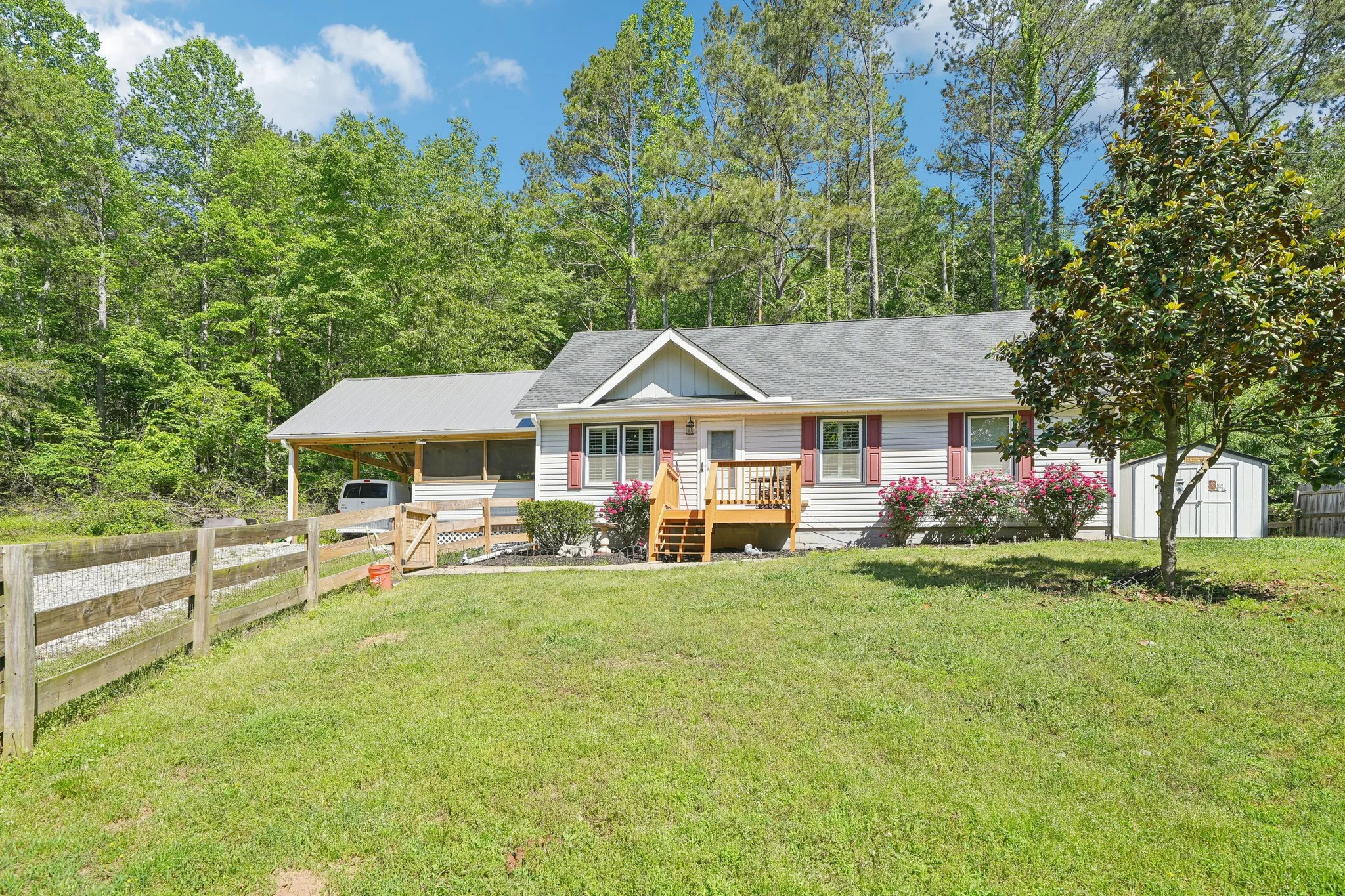 4-web-or-mls-Plantation Dr-0705-004.jpg