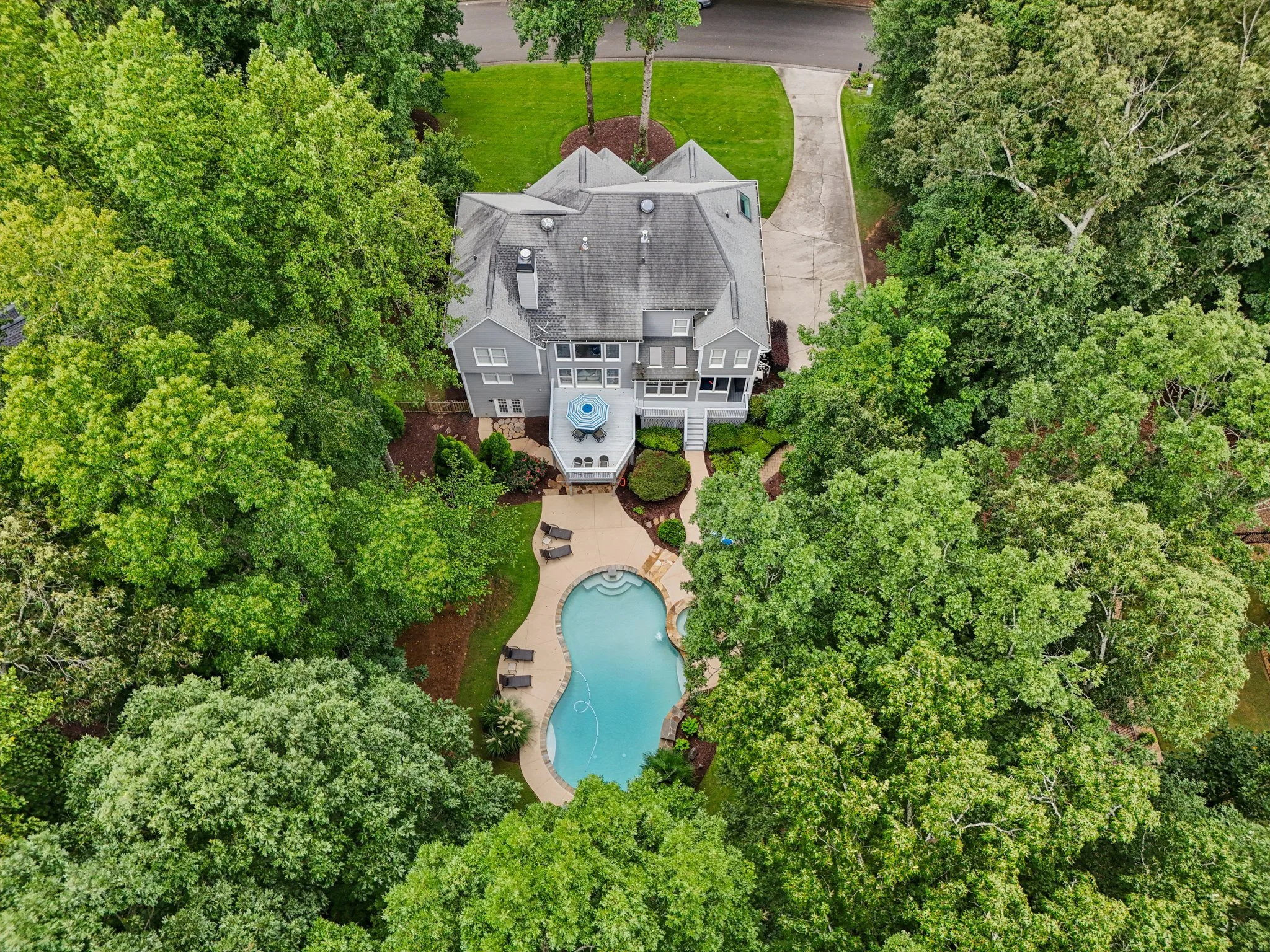 39-web-or-mls-Grand Ave-S2308-039.jpg