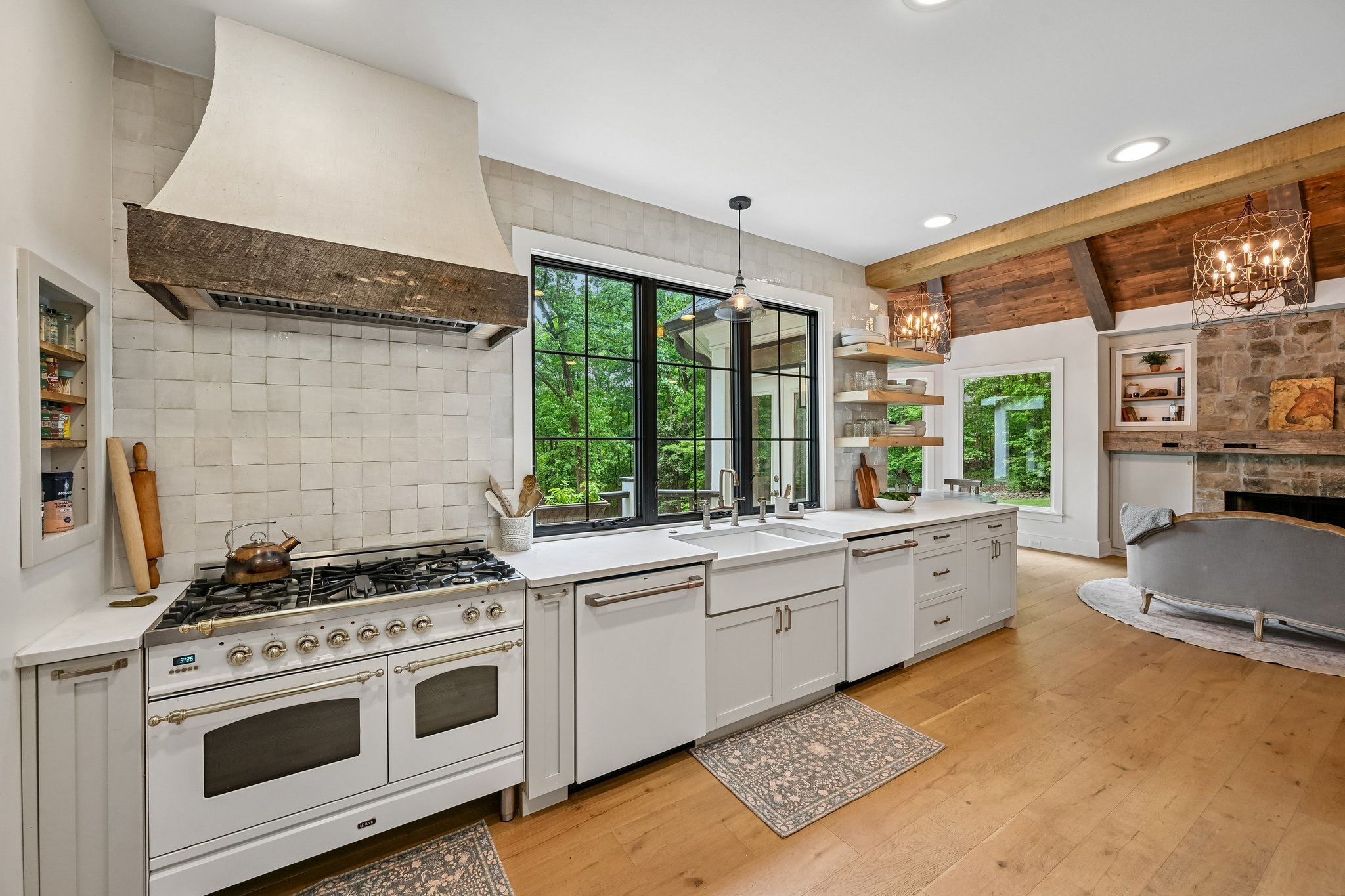 38-web-or-mls-305 Broadmeadow Cove-S2904-038.jpg