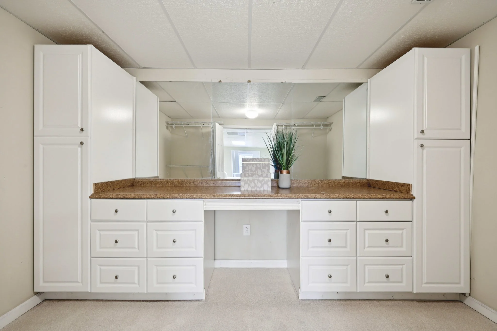 50-web-or-mls-The Commons Dr-S0502-046.jpg