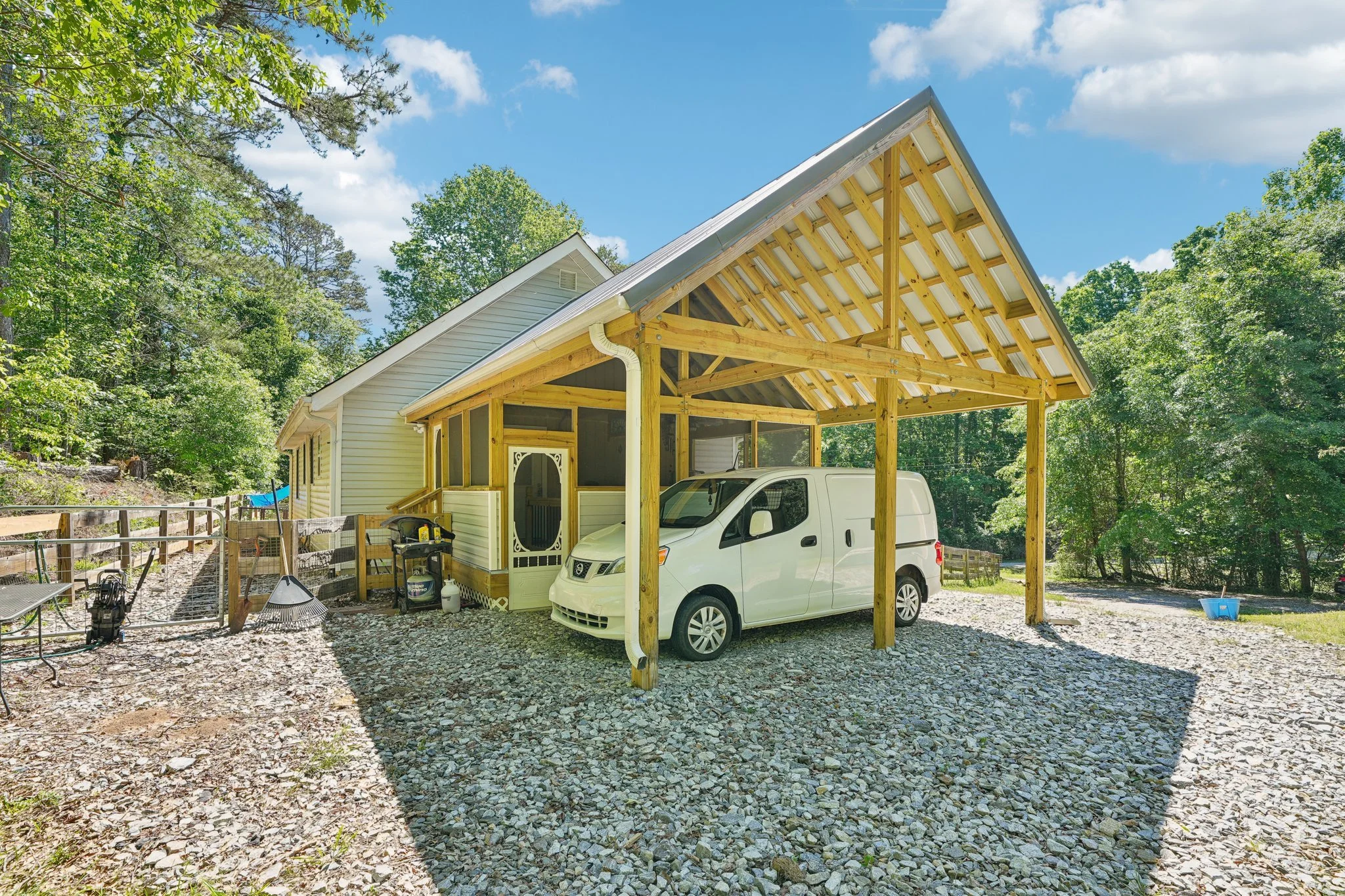 25-web-or-mls-Plantation Dr-0705-025.jpg