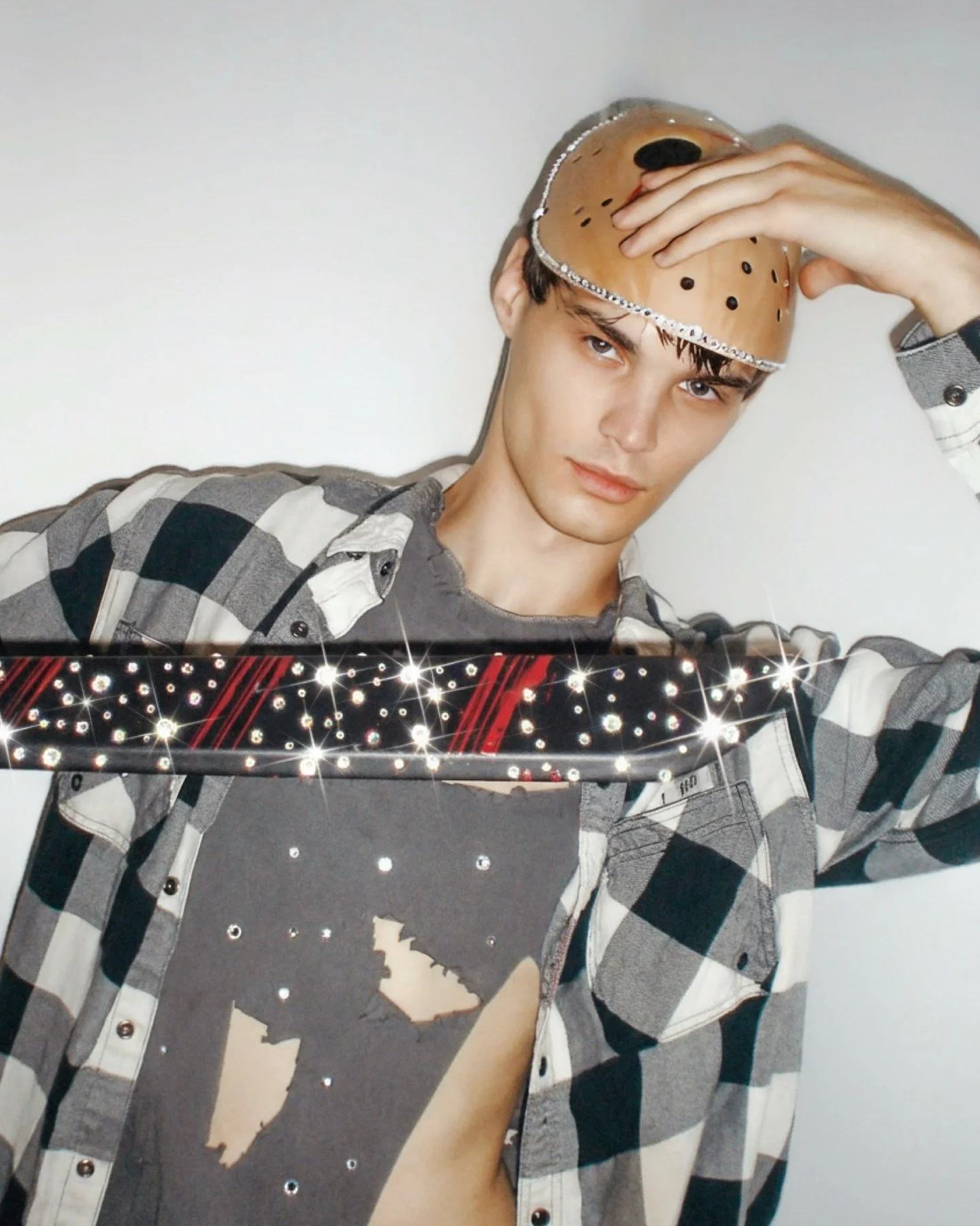 Currently killing the game ✨ FAKE MACHETE 

❐ 1 &amp; 8 - Halloween Night out with the girls 💕
❐ 2,3,4 - @boldjourneymag invited me back for my second interview with them, it&rsquo;s always lovely getting to share wisdom and positivity! Thank you Bo