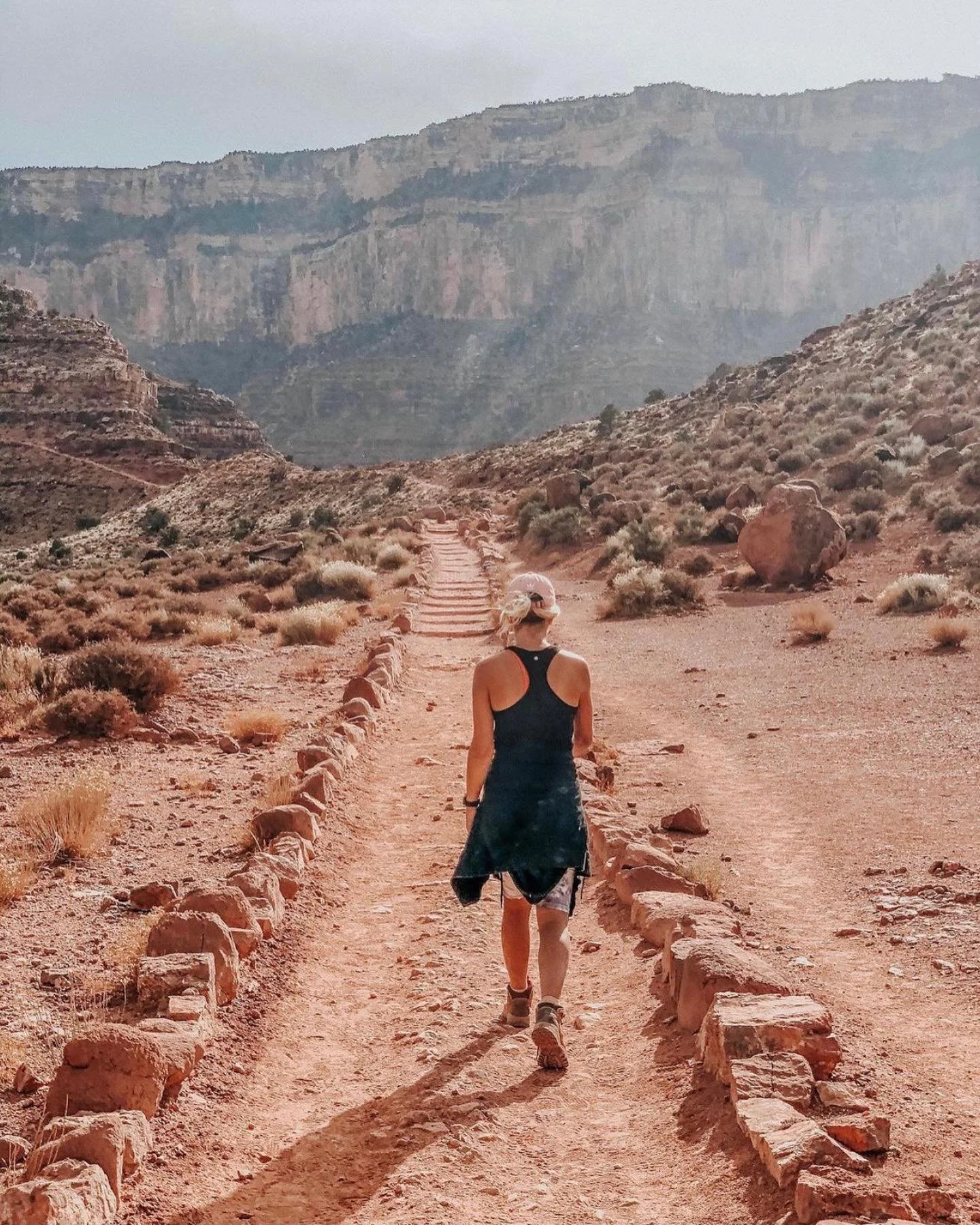 &ldquo;My favorite thing to do is to go where I&rsquo;ve never been.&rdquo; ~Diane Arbus 🏜
-
If you&rsquo;re itching for a road trip, Carlsbad Caverns is the perfect place since it&rsquo;s not too far outside of Texas! And did you know? Carlsbad Cav
