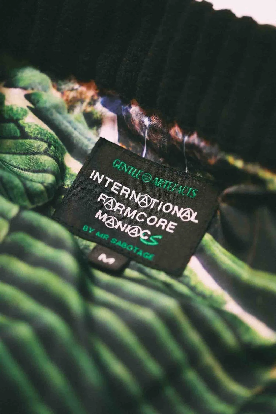 International Farmcore Maniacs as both a tag and a label