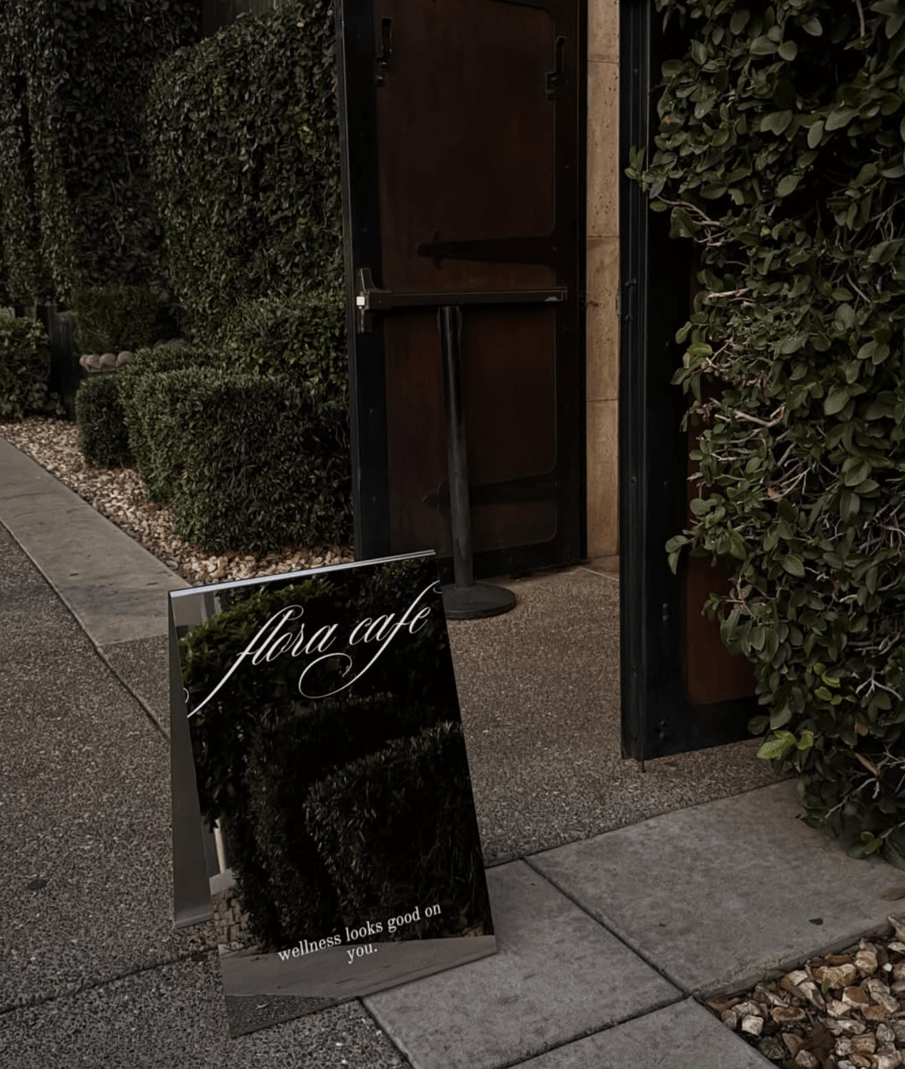 Flora Cafe