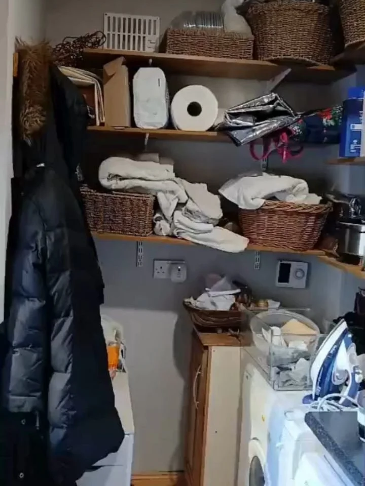 Feeling overwhelmed by clutter but don&rsquo;t know where to start? 

As a professional organiser I transform busy, cluttered spaces into calm, functional spaces that actually work for you. 

Together, we declutter what&rsquo;s no longer needed, I th