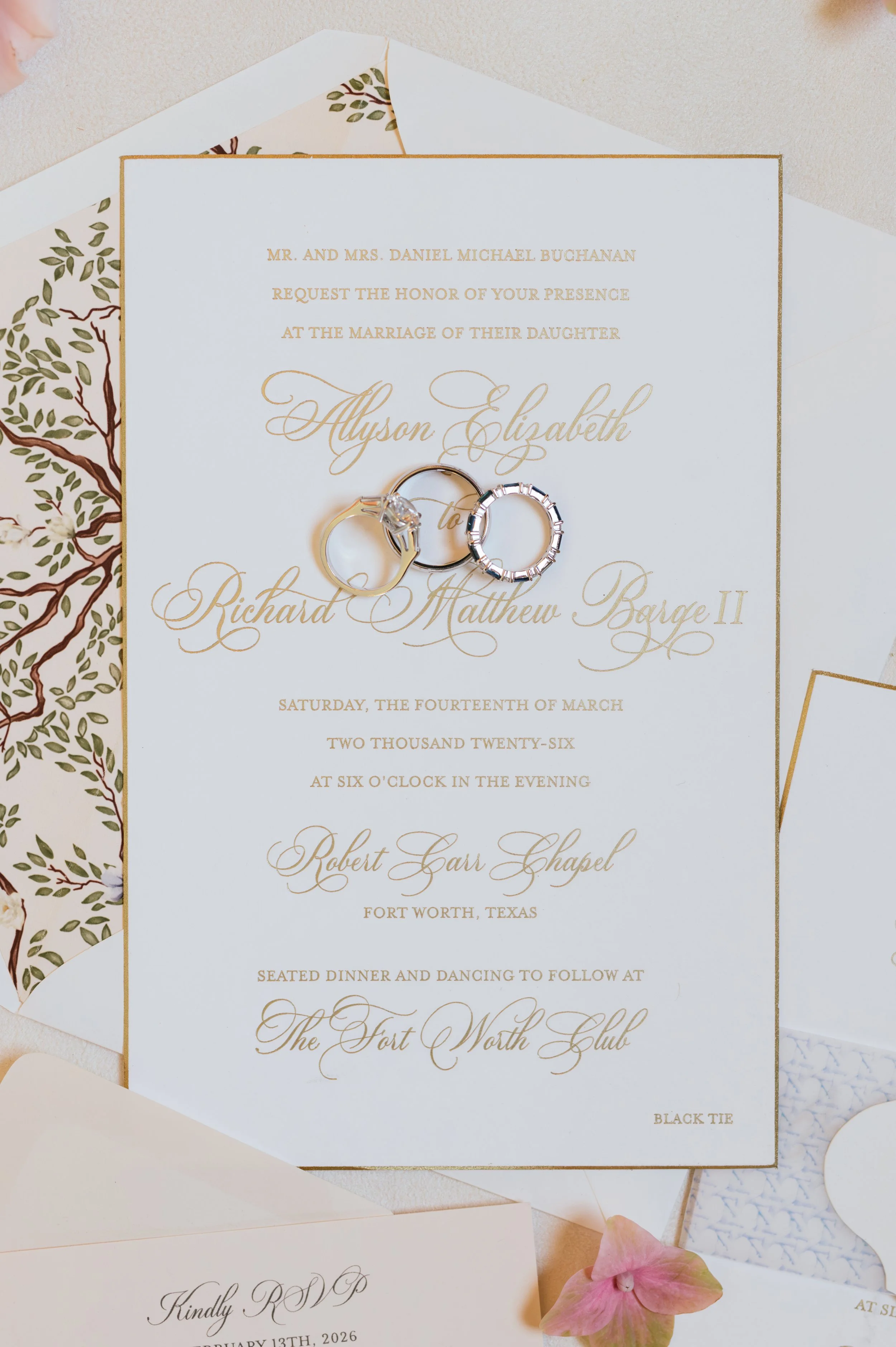 MattandJulieWeddingsAllie+MatthewMarried002 (1).jpg