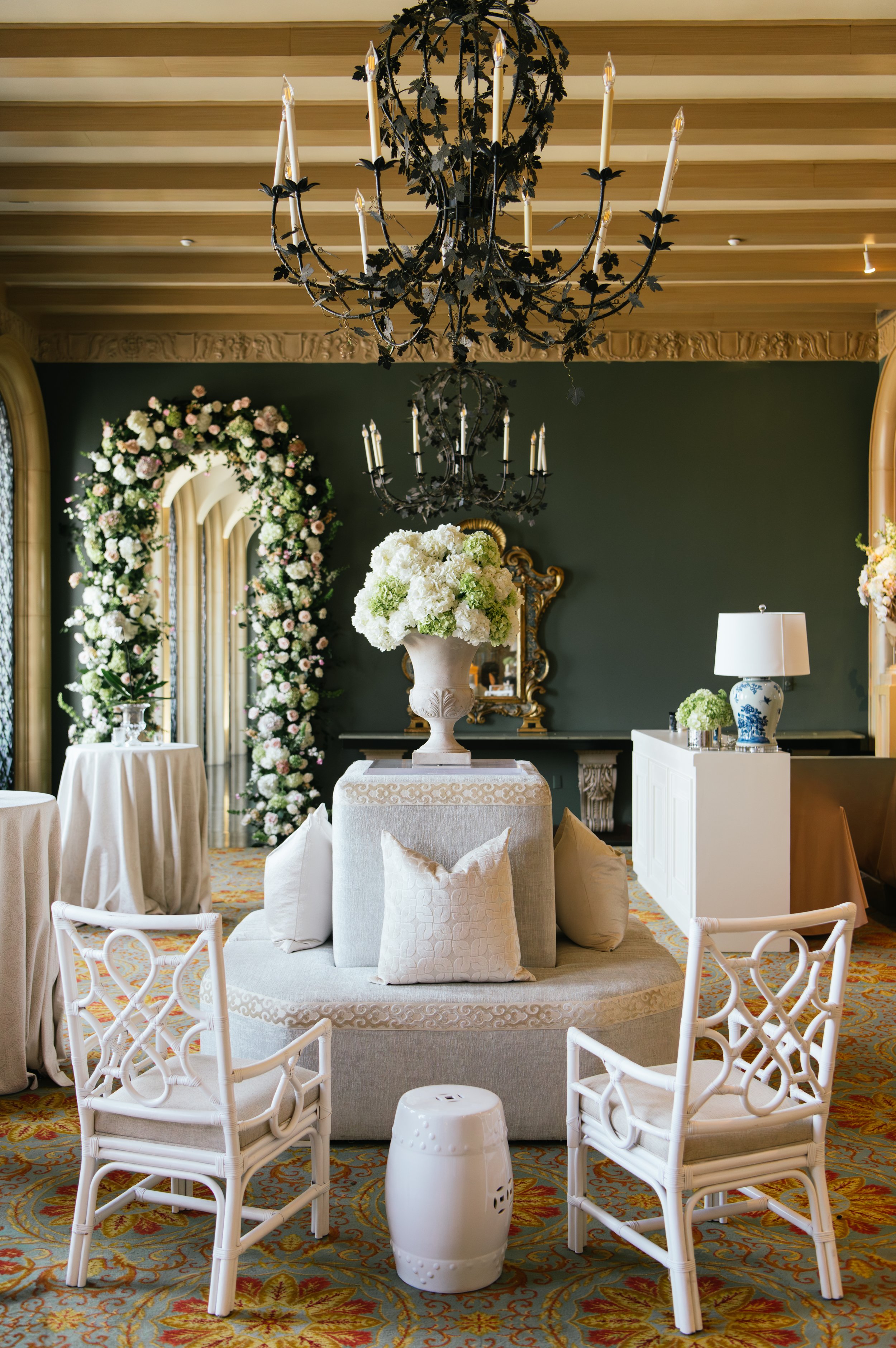 MattandJulieWeddingsAllie+MatthewMarried597.jpg