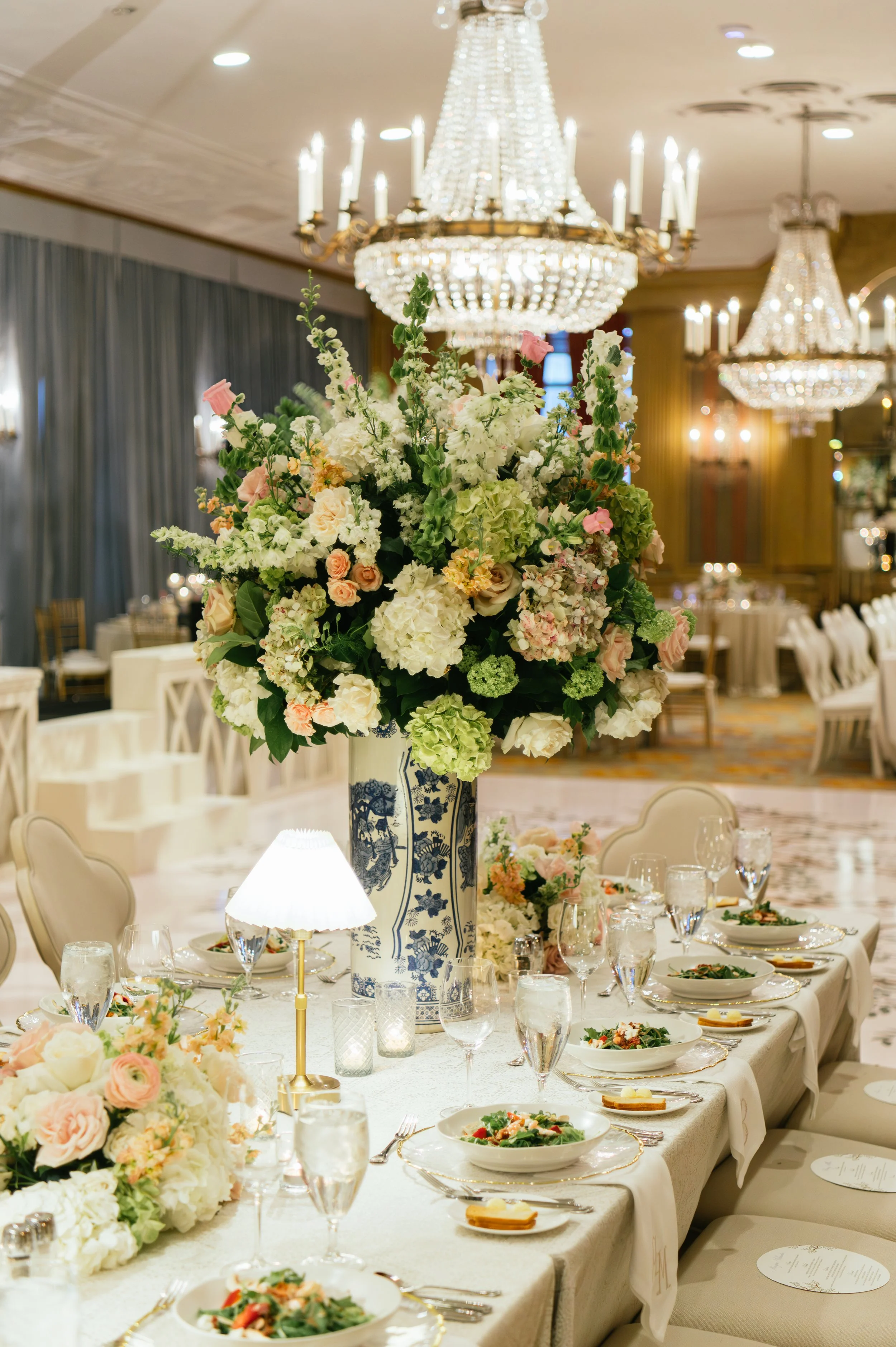 MattandJulieWeddingsAllie+MatthewMarried620.jpg
