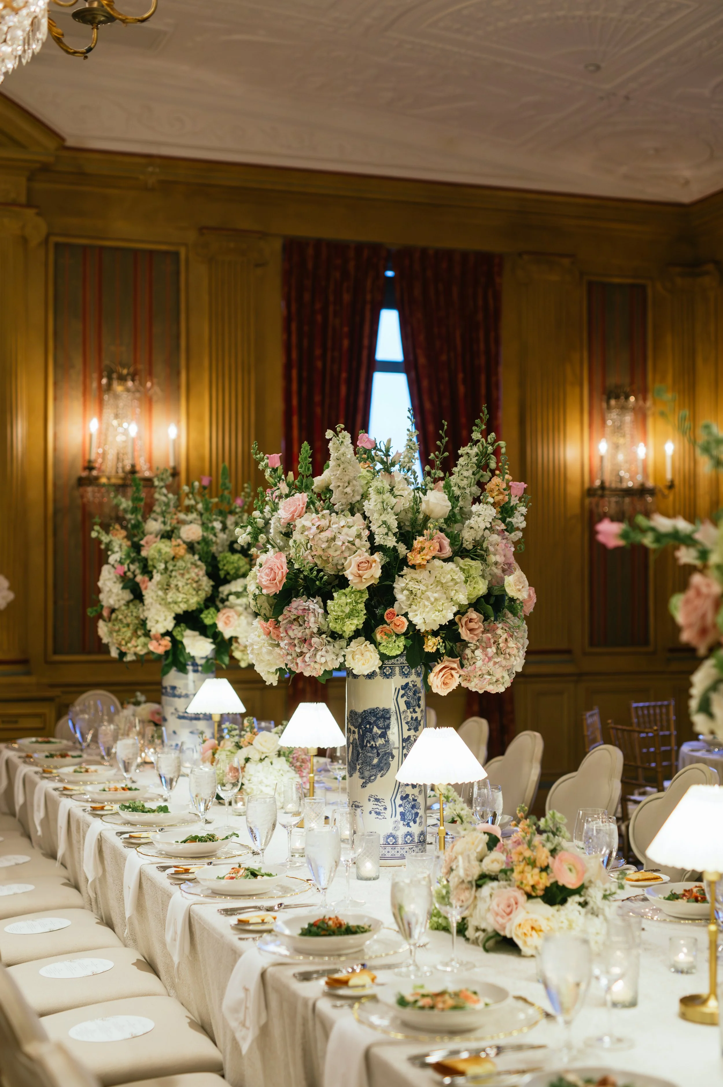 MattandJulieWeddingsAllie+MatthewMarried611.jpg