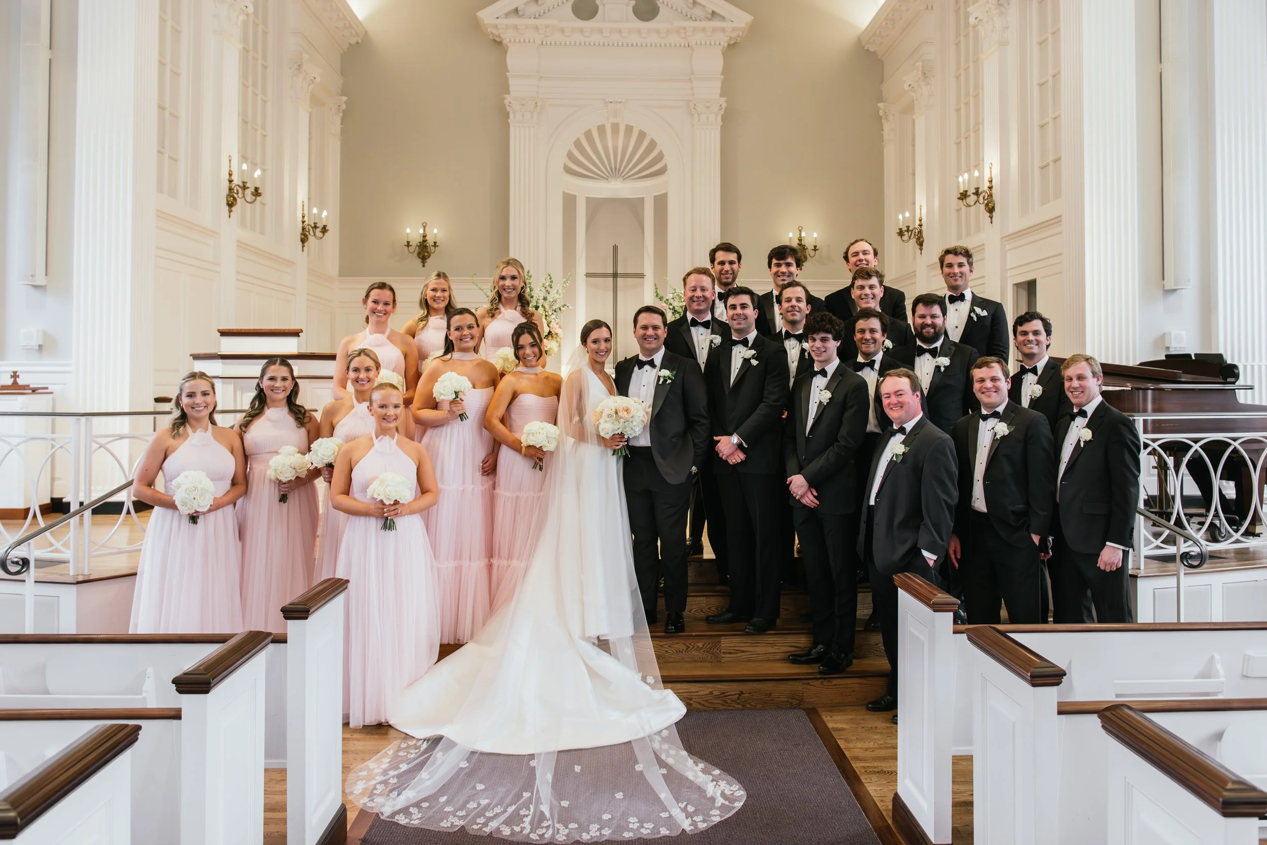 MattandJulieWeddingsAllie+MatthewMarried414.jpg