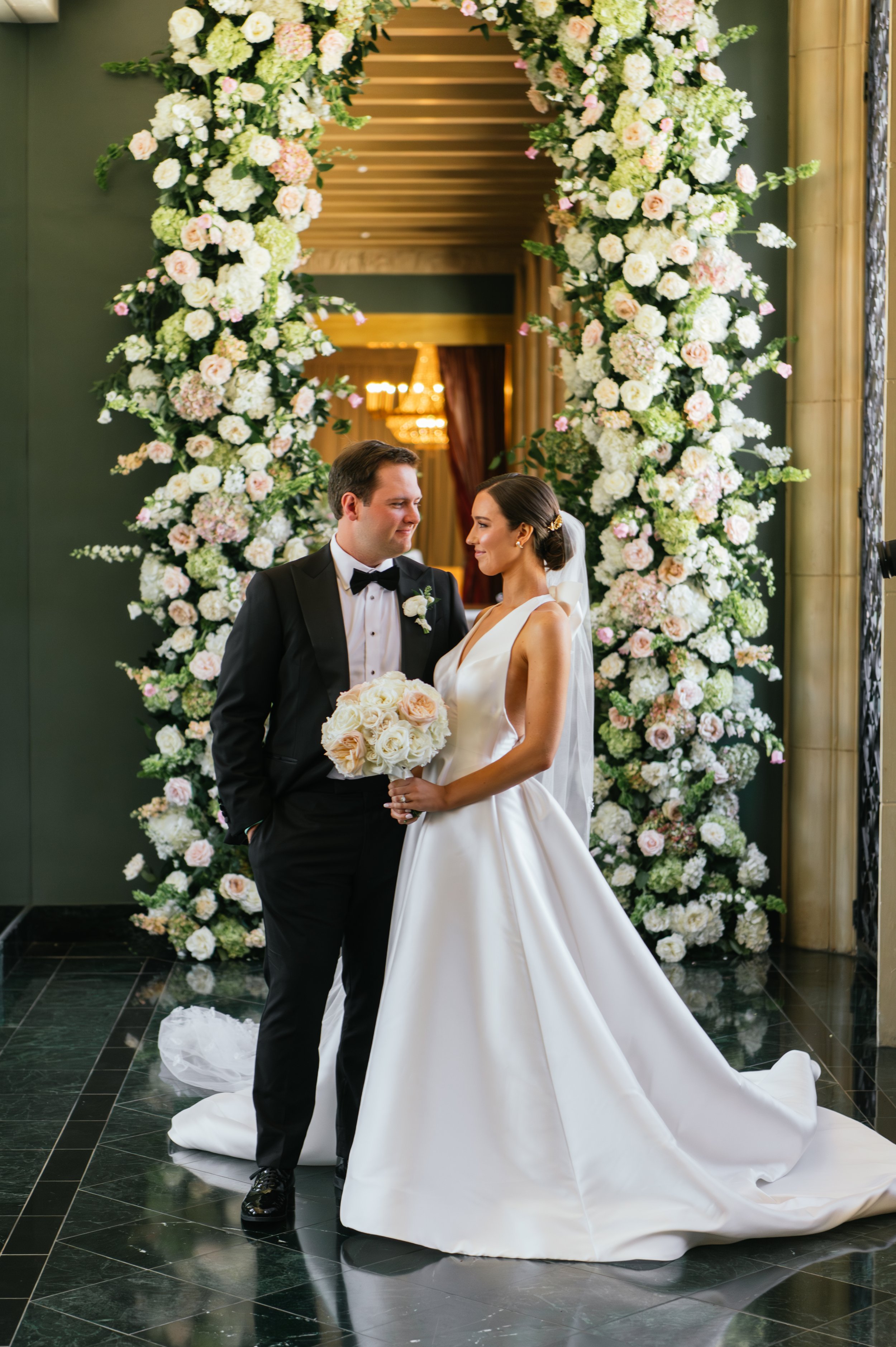 MattandJulieWeddingsAllie+MatthewMarried244.jpg