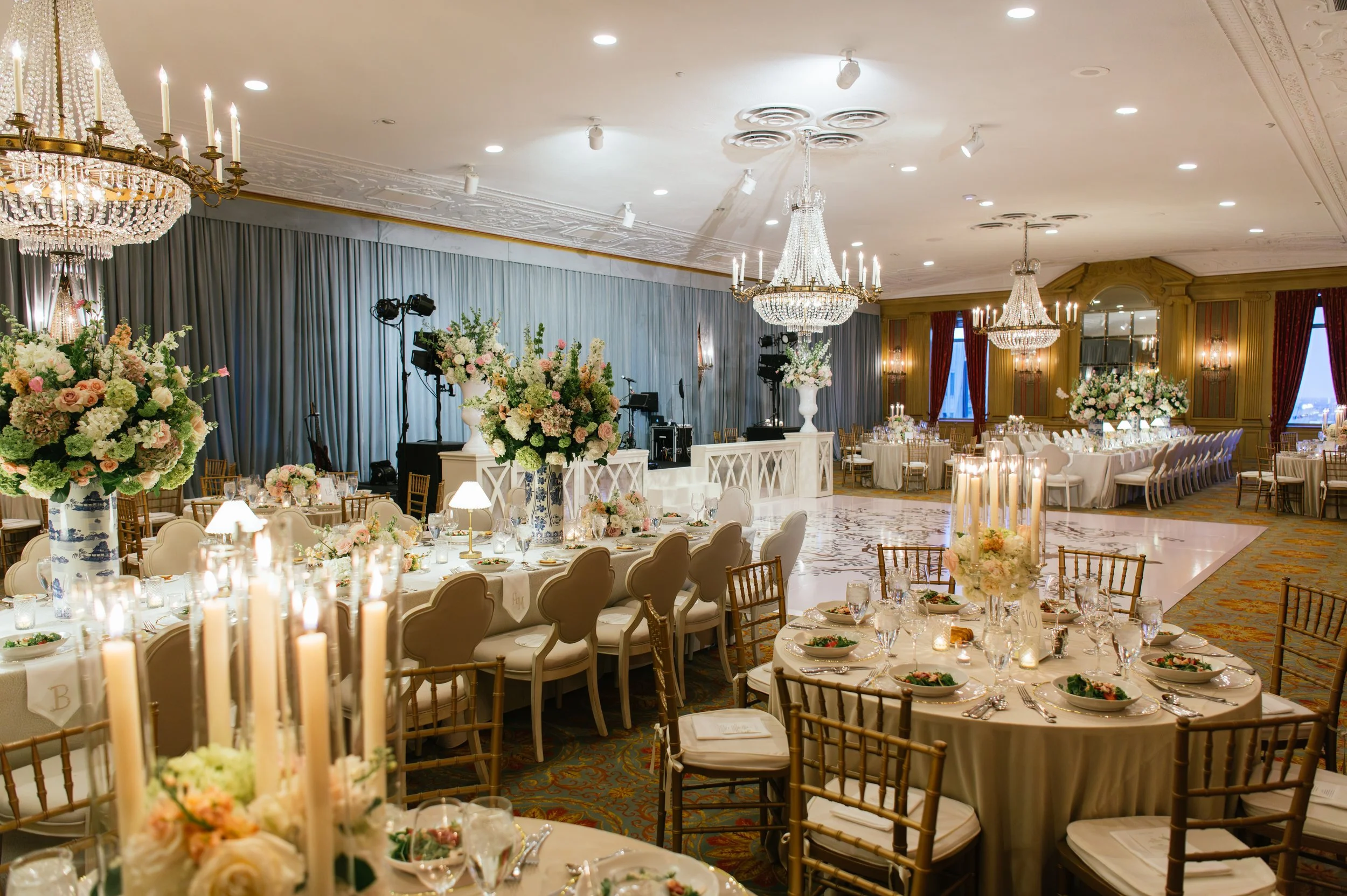 MattandJulieWeddingsAllie+MatthewMarried639.jpg