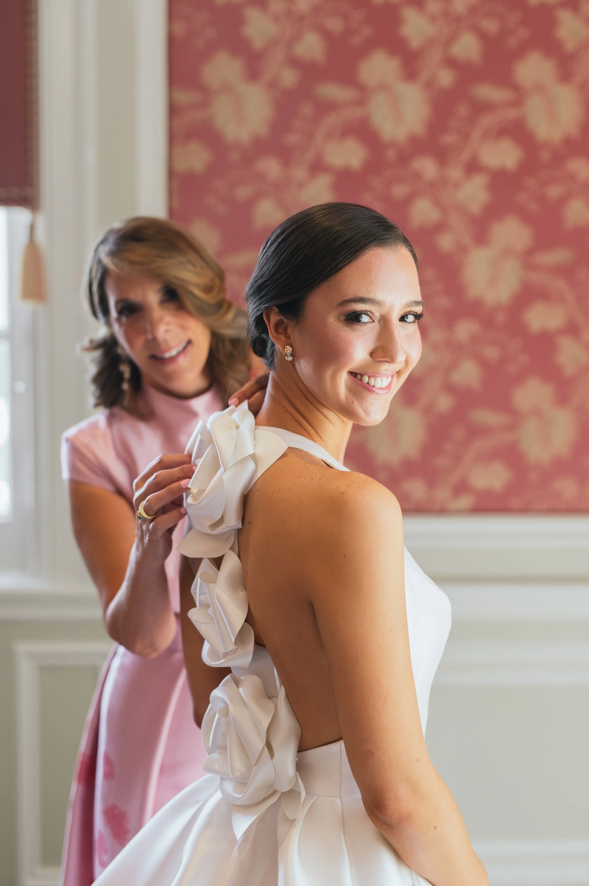 MattandJulieWeddingsAllie+MatthewMarried085.jpg