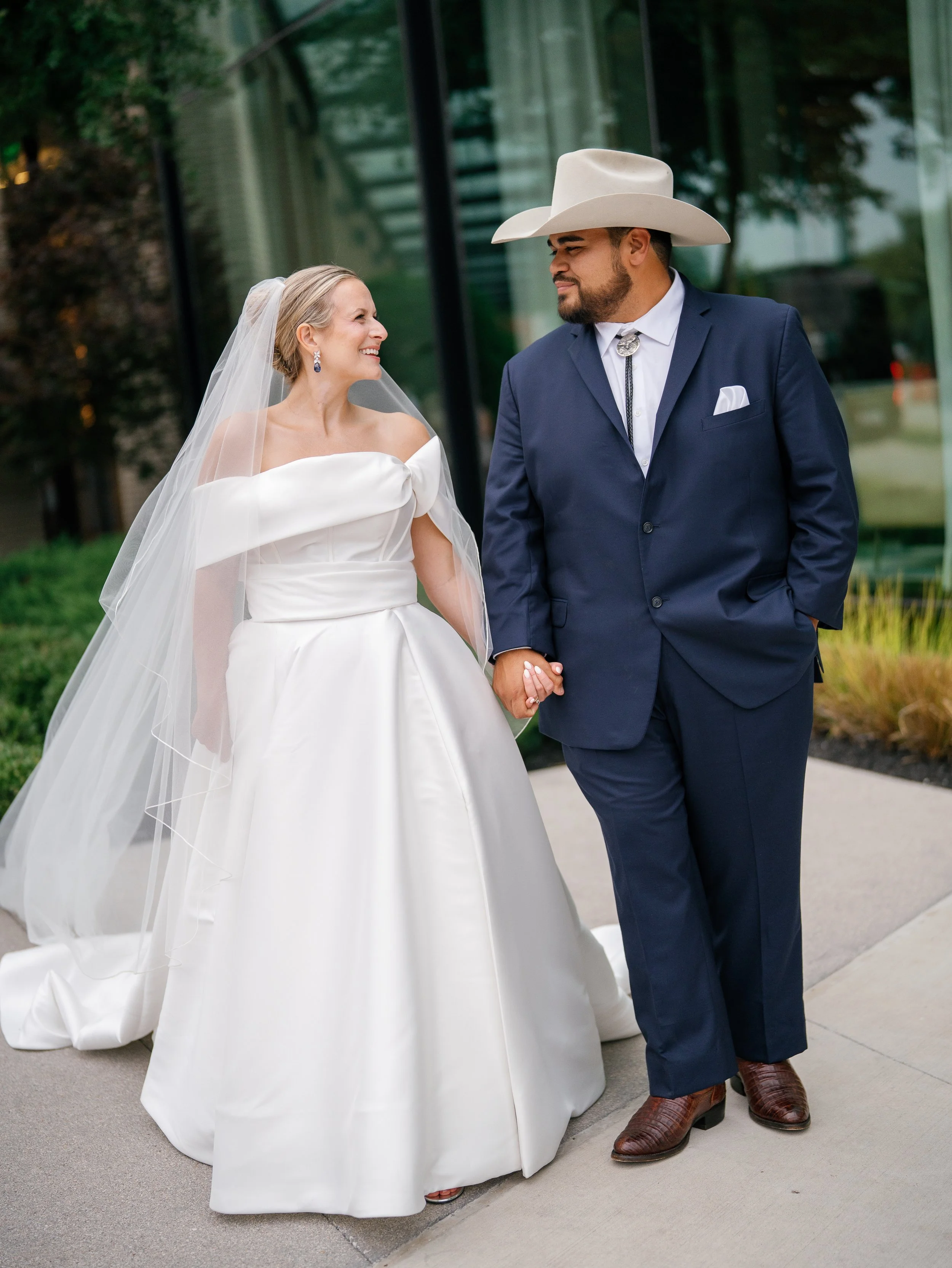 Elizabeth & Diego | The Crescent