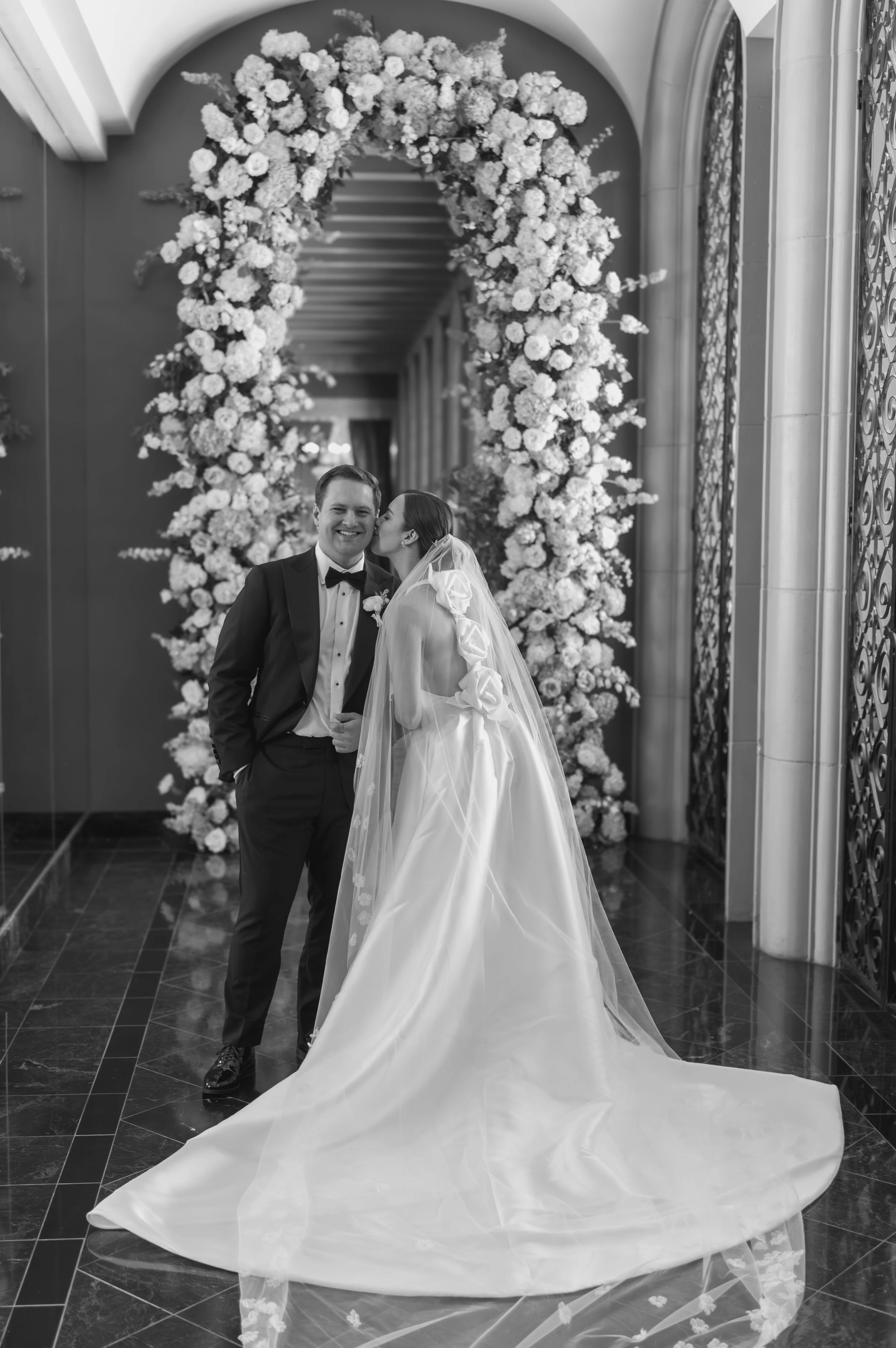 MattandJulieWeddingsAllie+MatthewMarried237.jpg