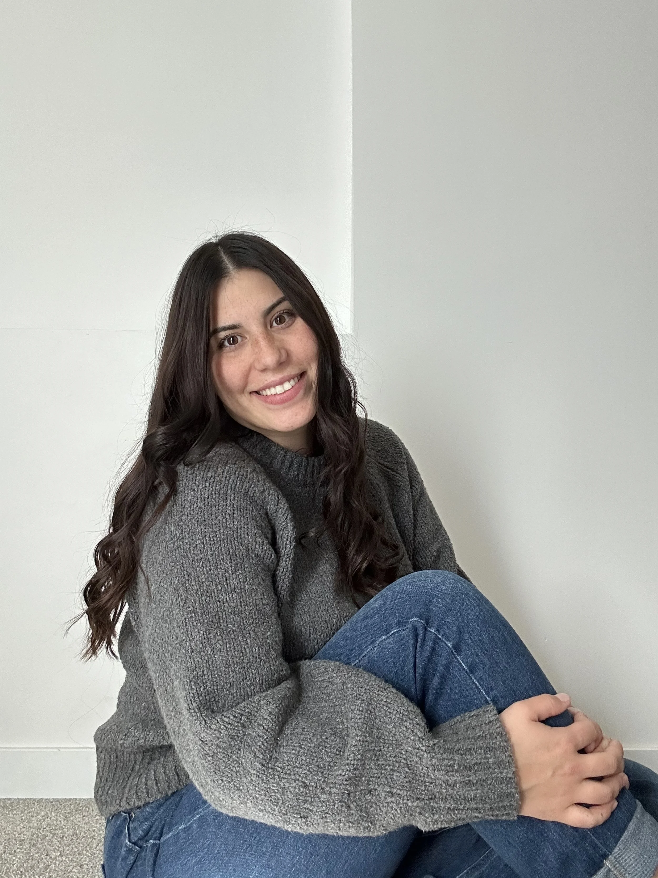 Dr. Breanna Bartram, licensed acupuncturist in Calgary & Cochrane, offering womenβs health and cosmetic acupuncture