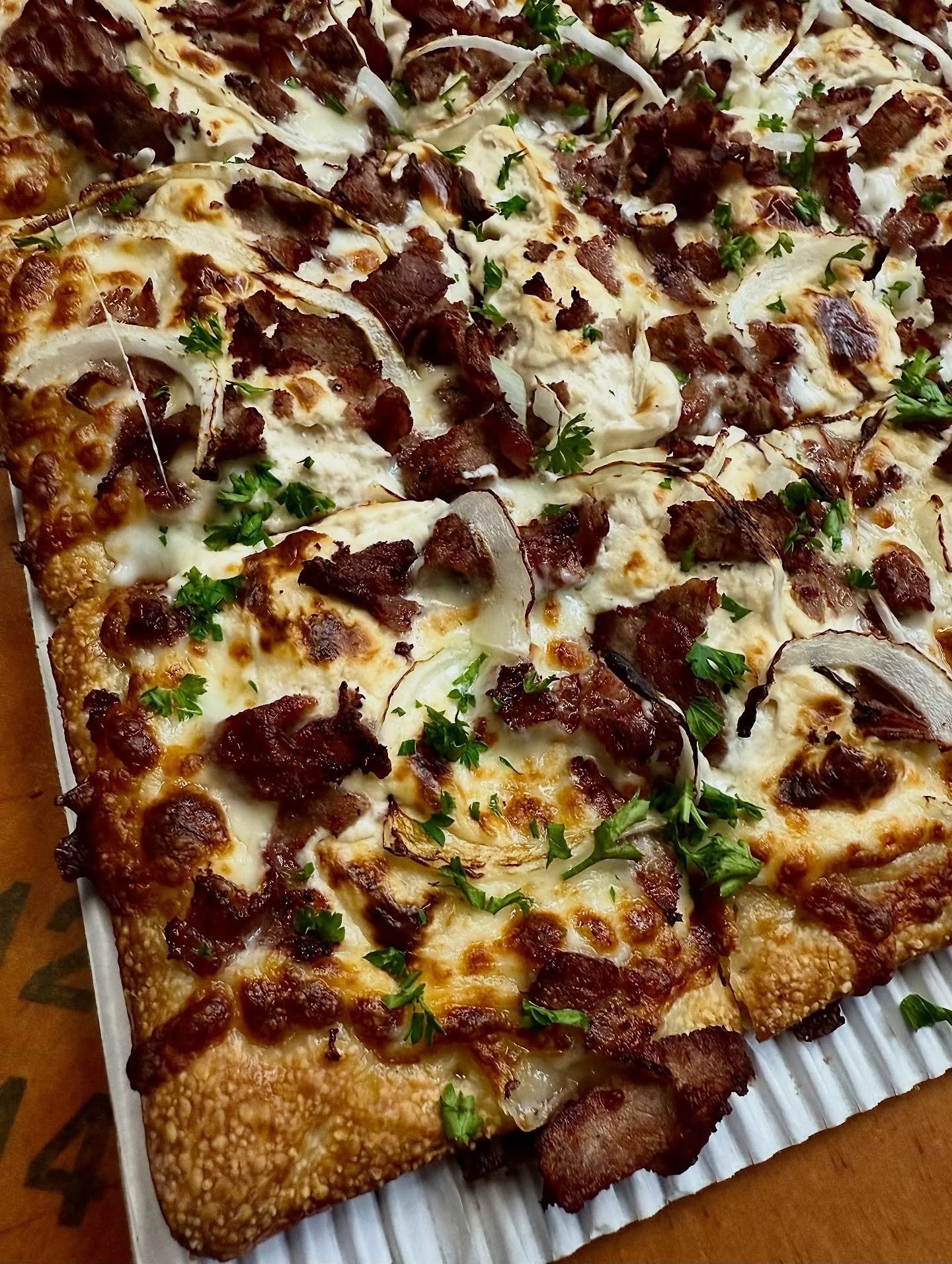New week. New special. Free knots on Tue and Wed (if ya spend $20).
That’s So French:
Cheese, Creamy French Onion Sauce, Steak, Onion, Parsley (because it’s fancy)
Sounds basic. But, given the choice… Jack would have drawn a port