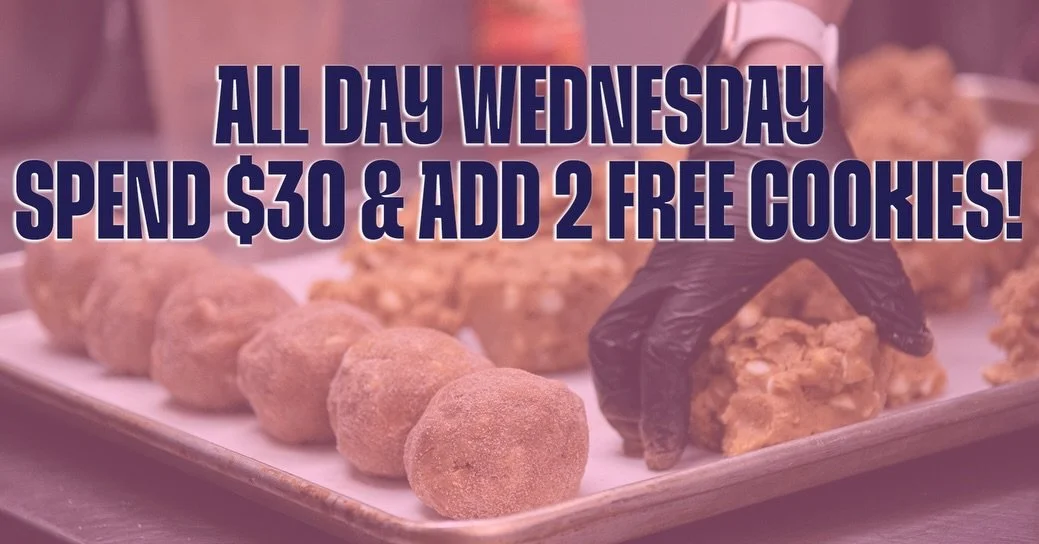 ‼️December Deals‼️

Today: Spend $30 and add 2 cookies FREE🍪🍪

The cookie like up is stellar:
PB No Bake
Triple Chocolate
Christmas Tree Cake

🍪What&rsquo;s your FAVORITE cookie flavor of all time❓

Ok love you bbbbbyyyyyeeeeeeeee

#cookiegram #co