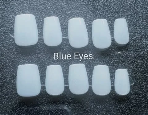 Blue Eyes - Item#005-042
