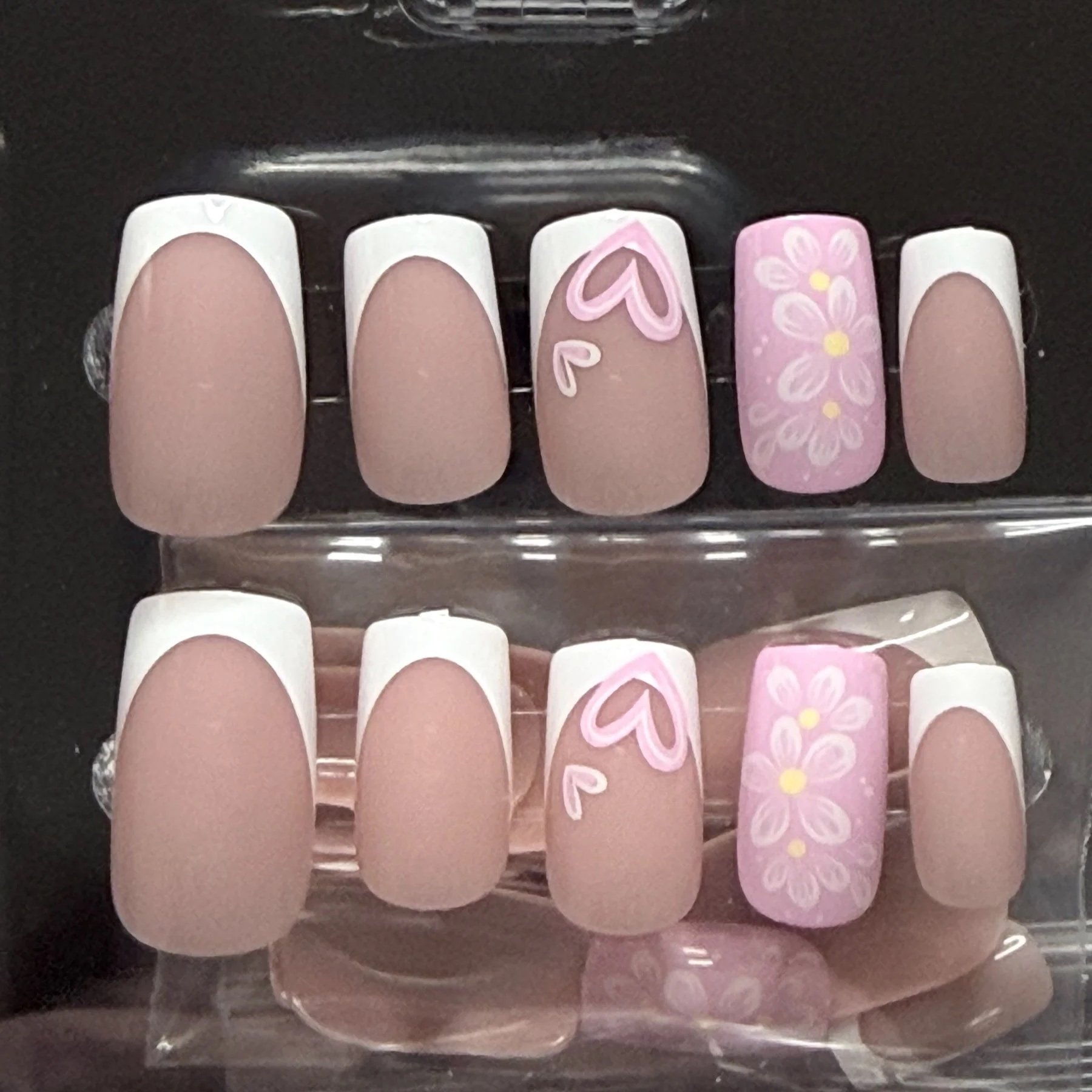 Sweetheart Nails - Item#005-029