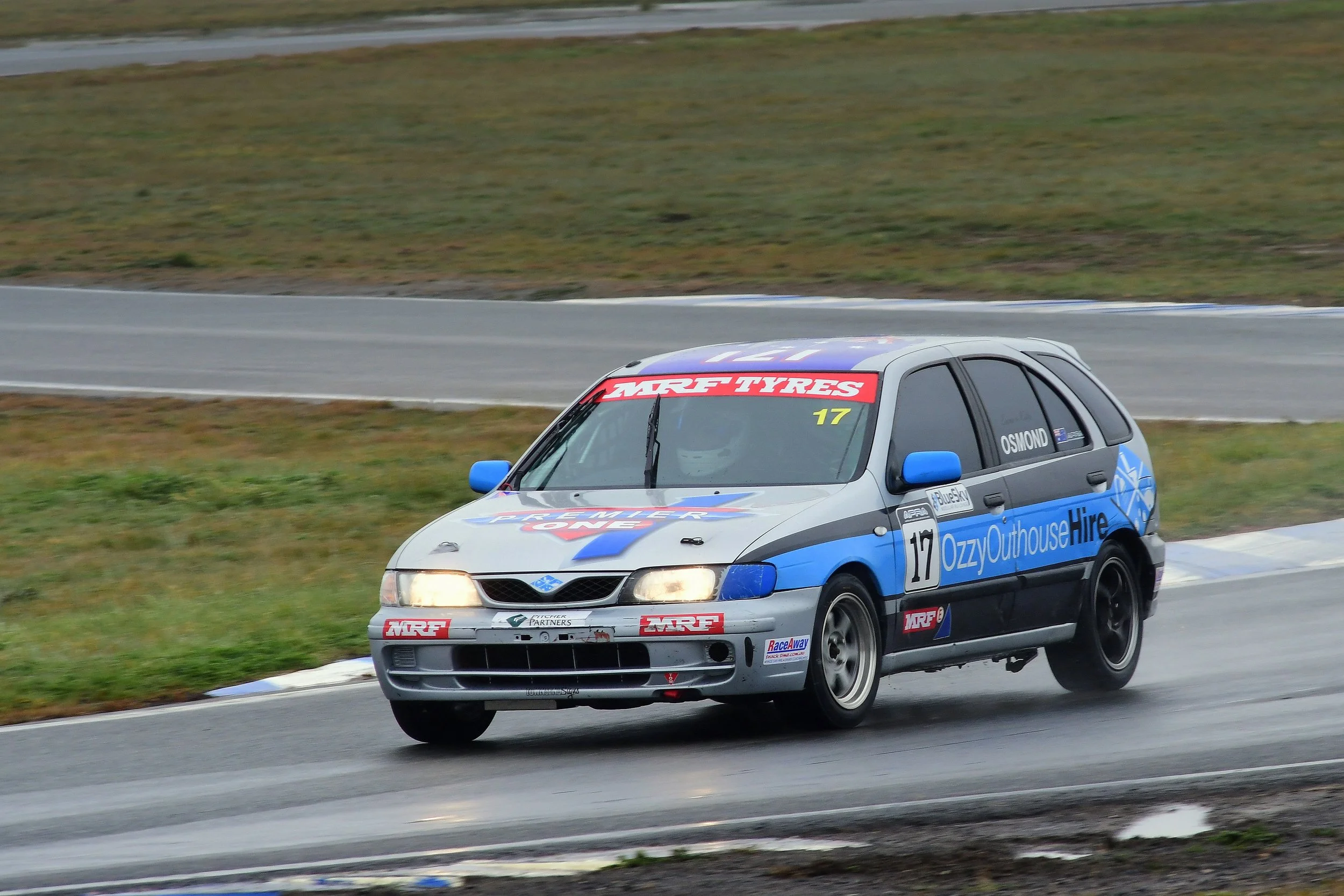 Race Categories on Show at Wakefield Motor Race Series