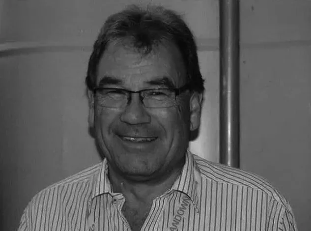 In Memoriam: Bruce Robertson