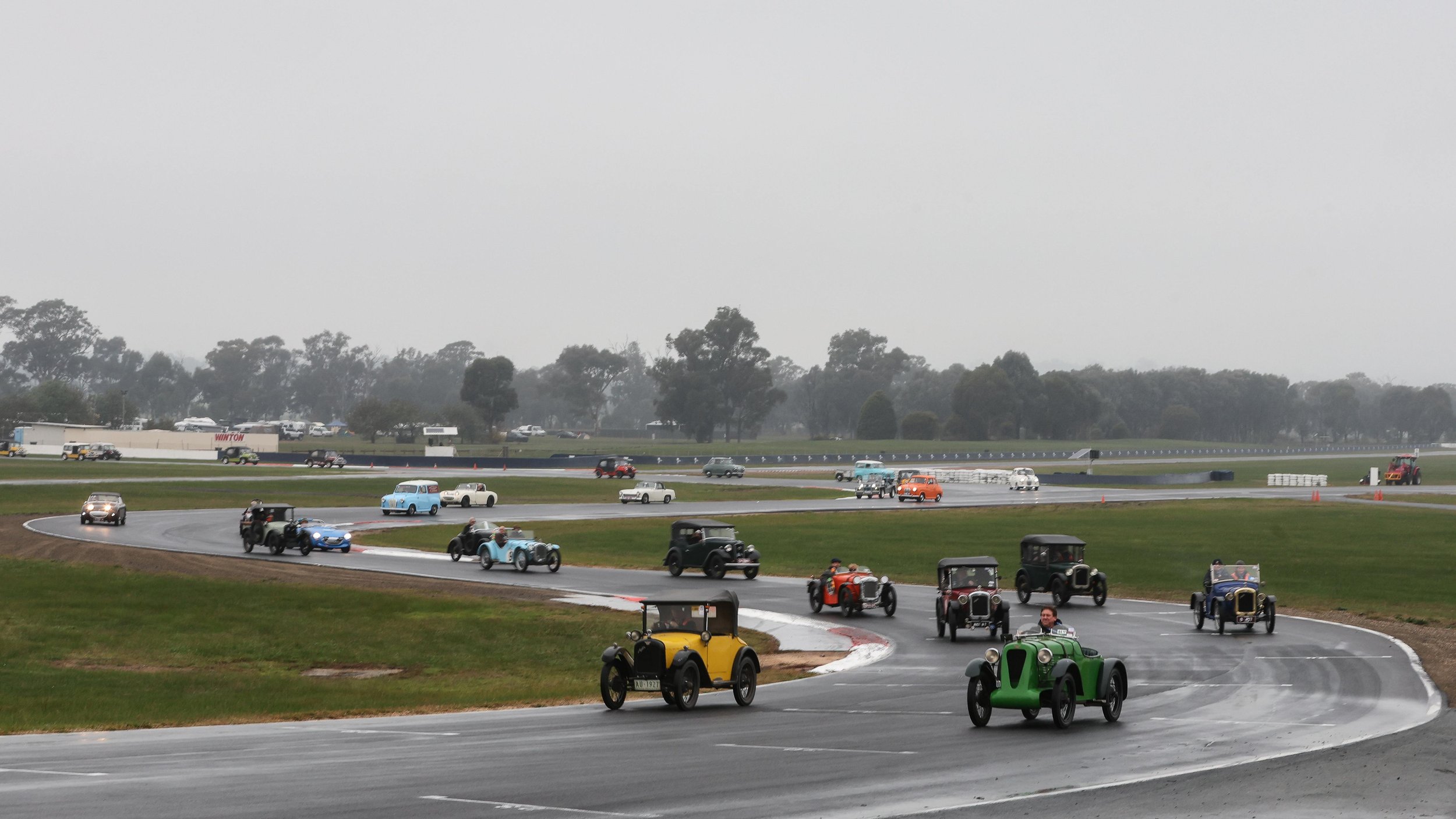 Record breaking Historic Winton</span>