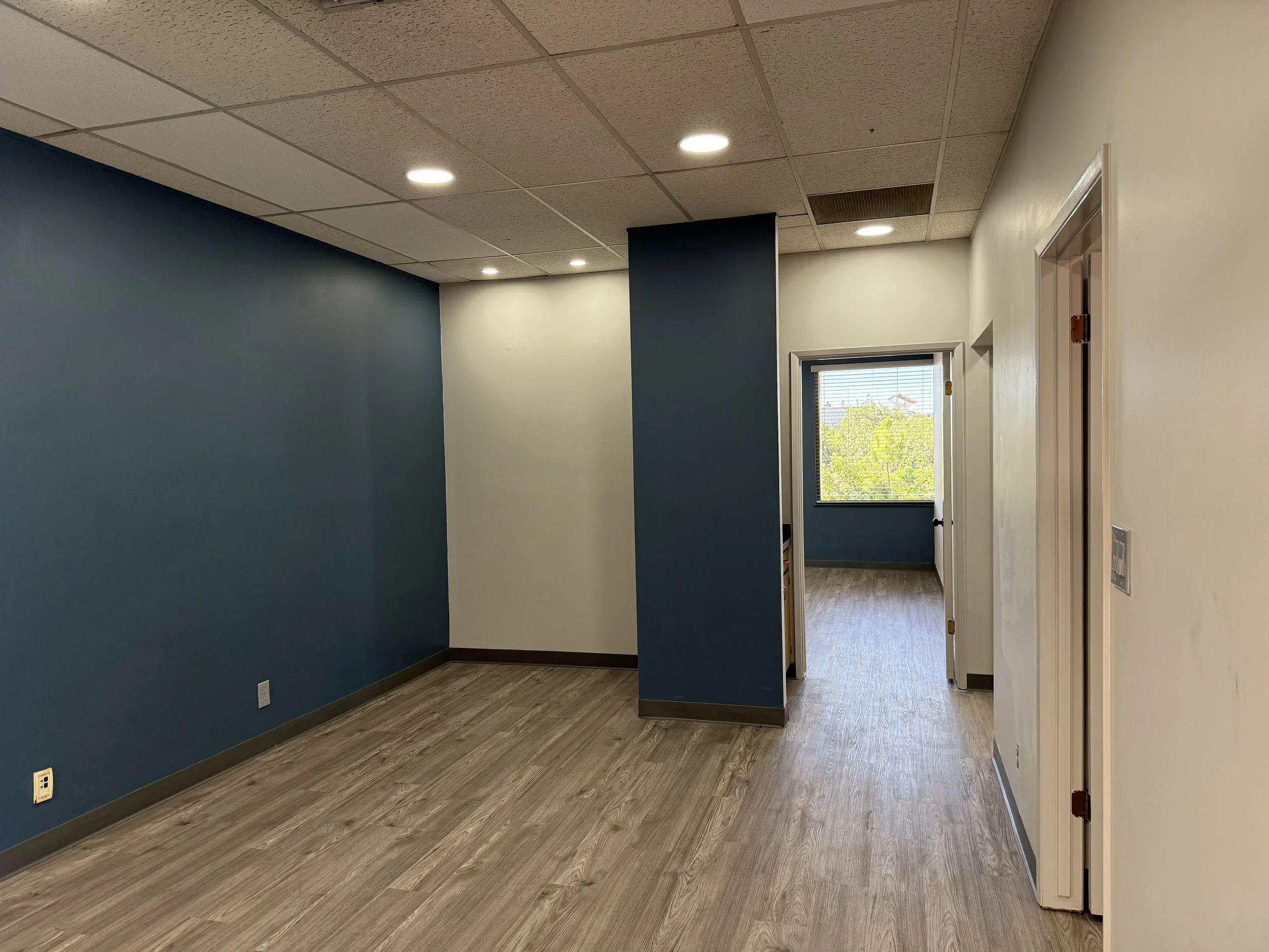 This 986 Sq Ft provides a functional layout with an inviting open reception area, three private offices, a spacious closet and a flexible space than can be used as a kitchen or for other purposes.