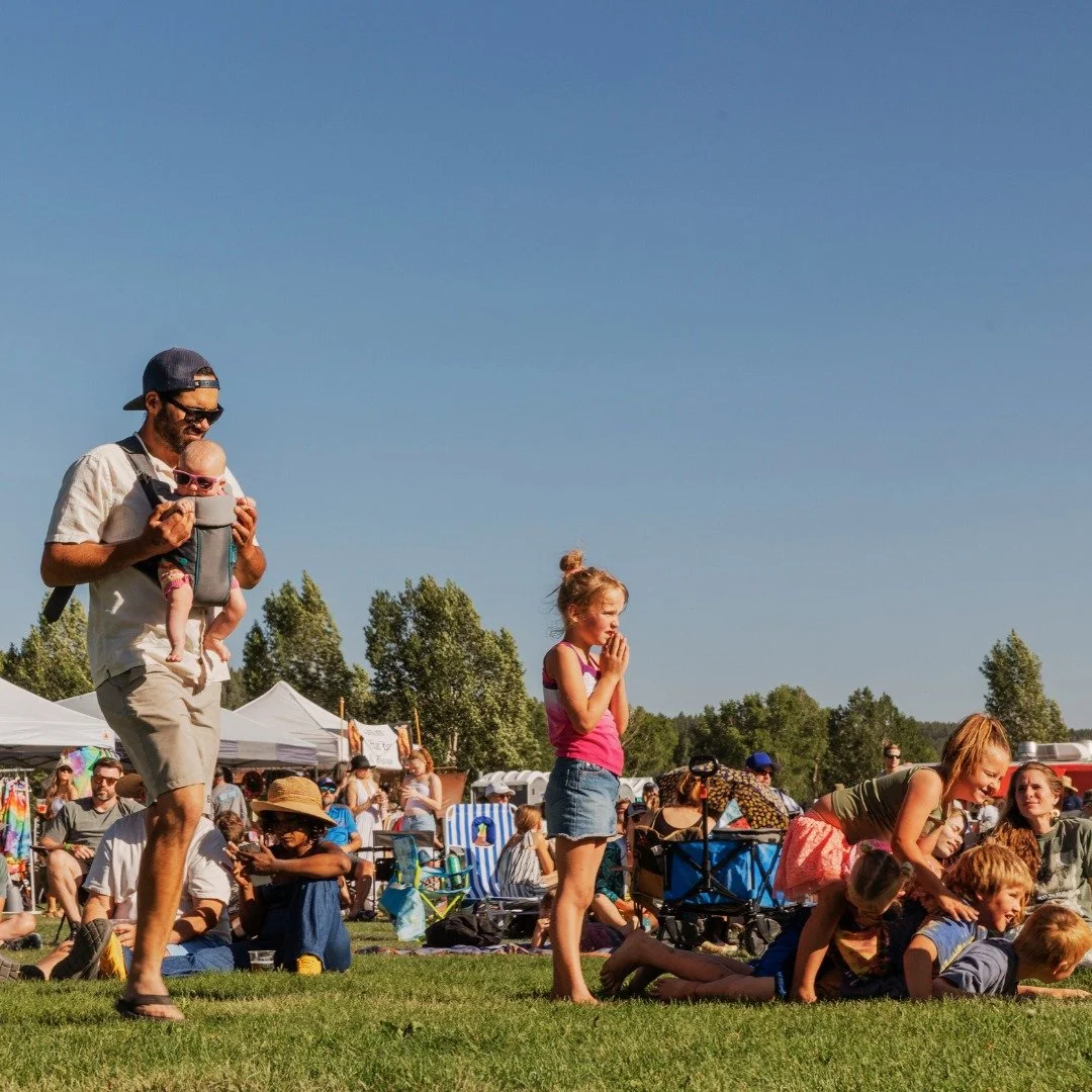 Pagosa Springs Concert Series and @visitpagosa are bringing you live music at Halloween Hootenanny, featuring the DJ Williams Band! More details to come. 

📍 Yamaguchi Park | Pagosa Springs 
📆 Saturday, October 25, 2-5 PM

#PagosaSpringsConcertSeri