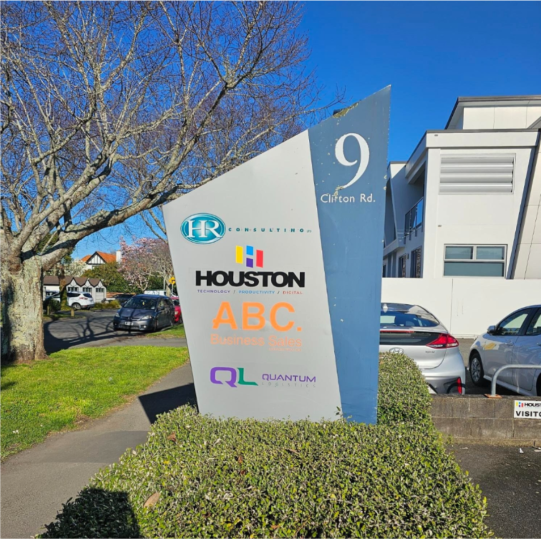 9 Clifton.png