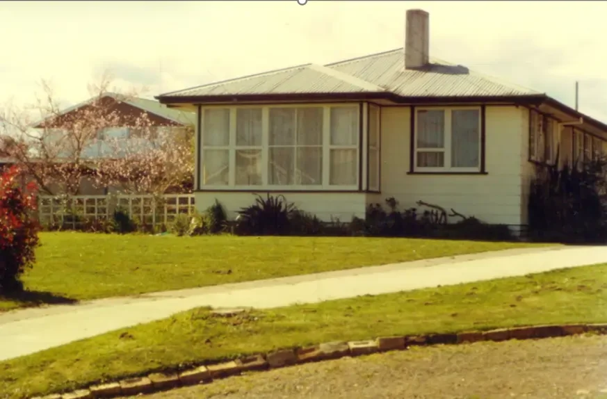 Houstons first office.webp