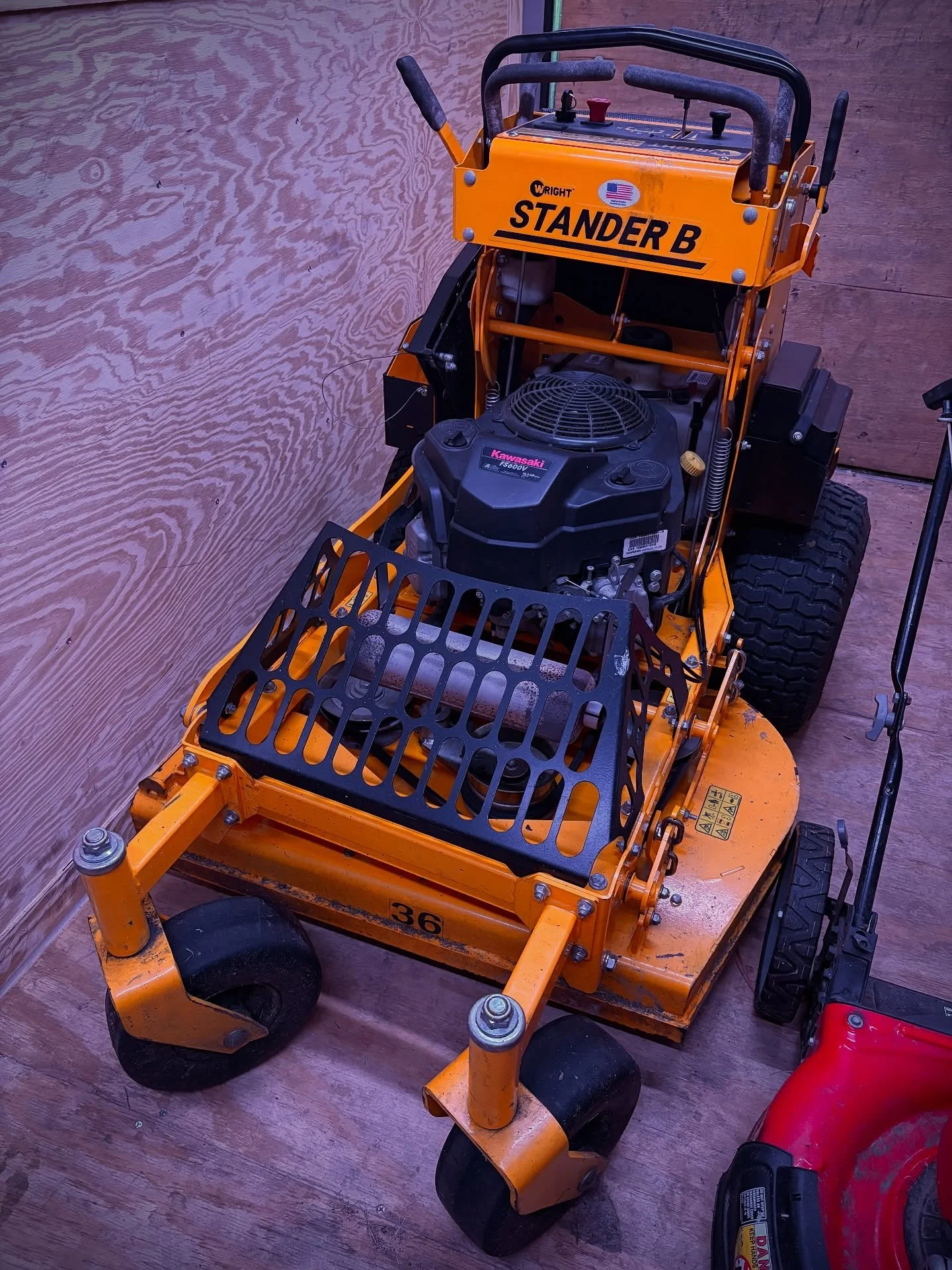 Had 6 lawns lined up in one day. First one, riding mower goes down. Belt popped off out of nowhere.
I push mowed the rest. Every single one.
That night, after I finished, my bud Corey came over to help me get the belt back on. He&rsquo;s a good solid