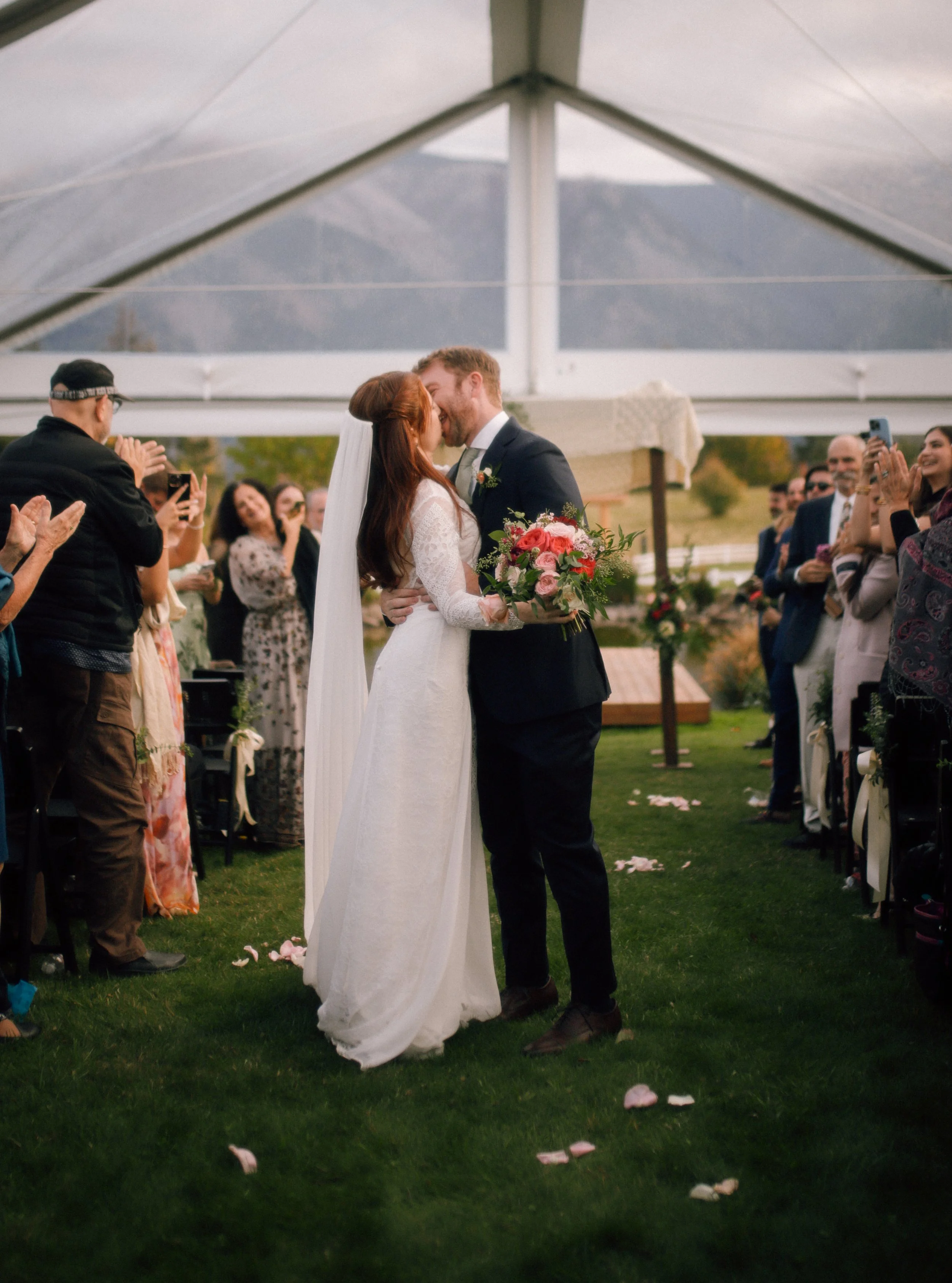 Izzy Jon-10-26-Wedding.jpg-558.jpg
