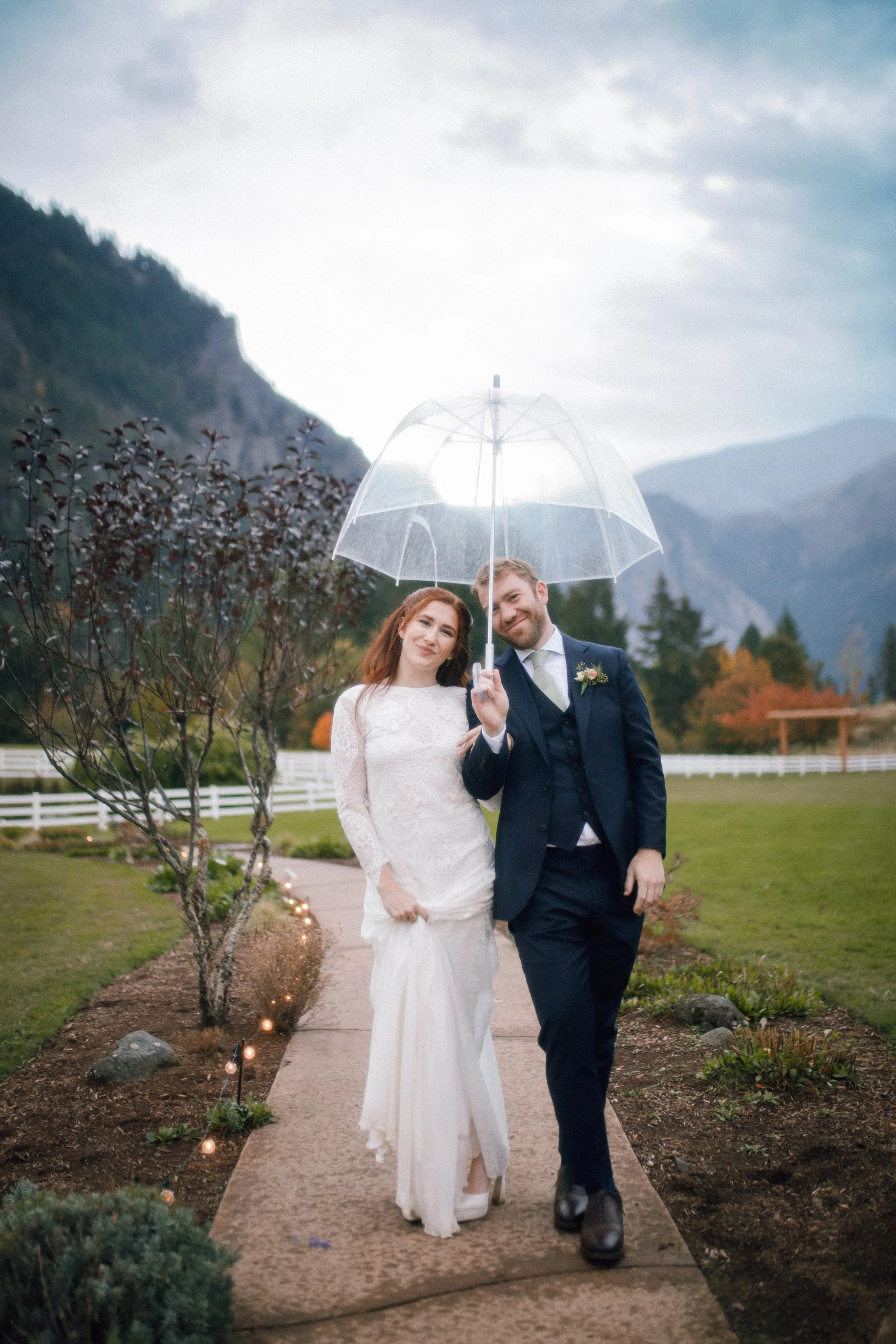 Izzy Jon-10-26-Wedding.jpg-611.jpg