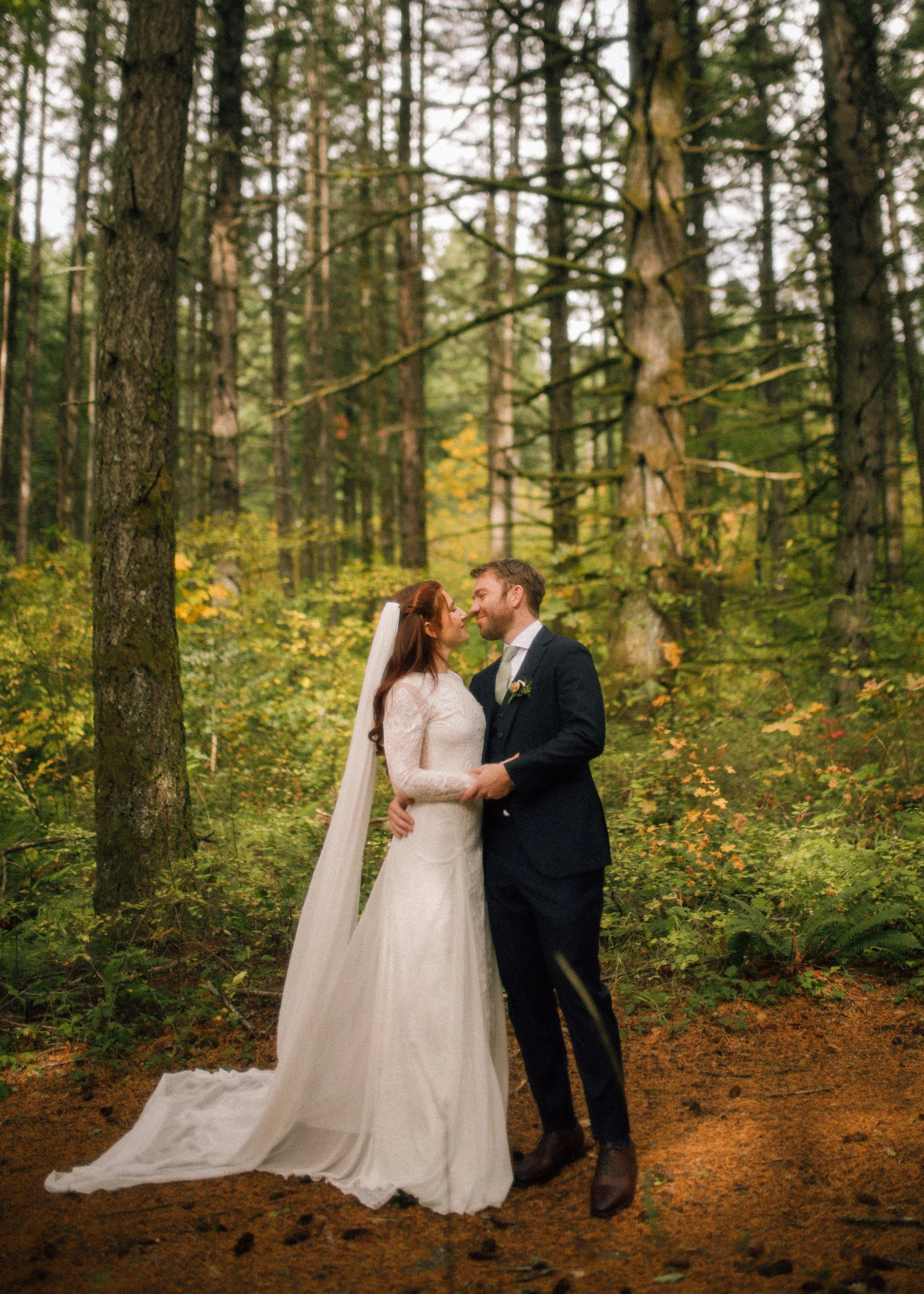Izzy Jon-10-26-Wedding.jpg-60.jpg