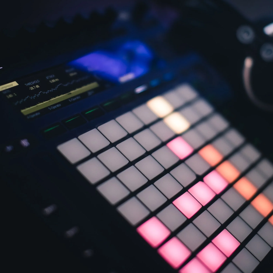 HEAPS DECENT Music Production and Graphic Design Workshops