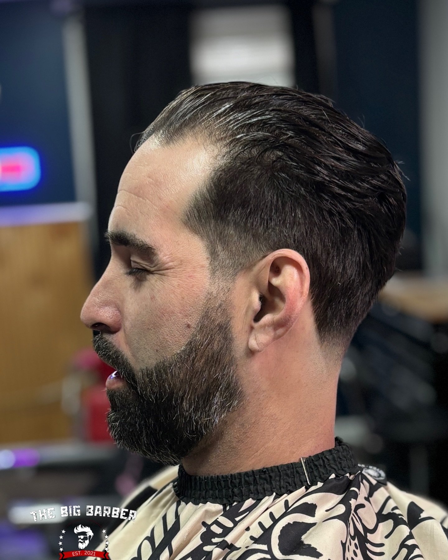 I&rsquo;m way behind on posting lol. Been slammed! So thank you all very much! 

#knoxville #knoxvillebarber #knoxvillebarbers #knoxvillebarbershops #knoxvillebarbershop #barberknoxville #barbershopknoxville #barber #barbershop #tennesseebarber