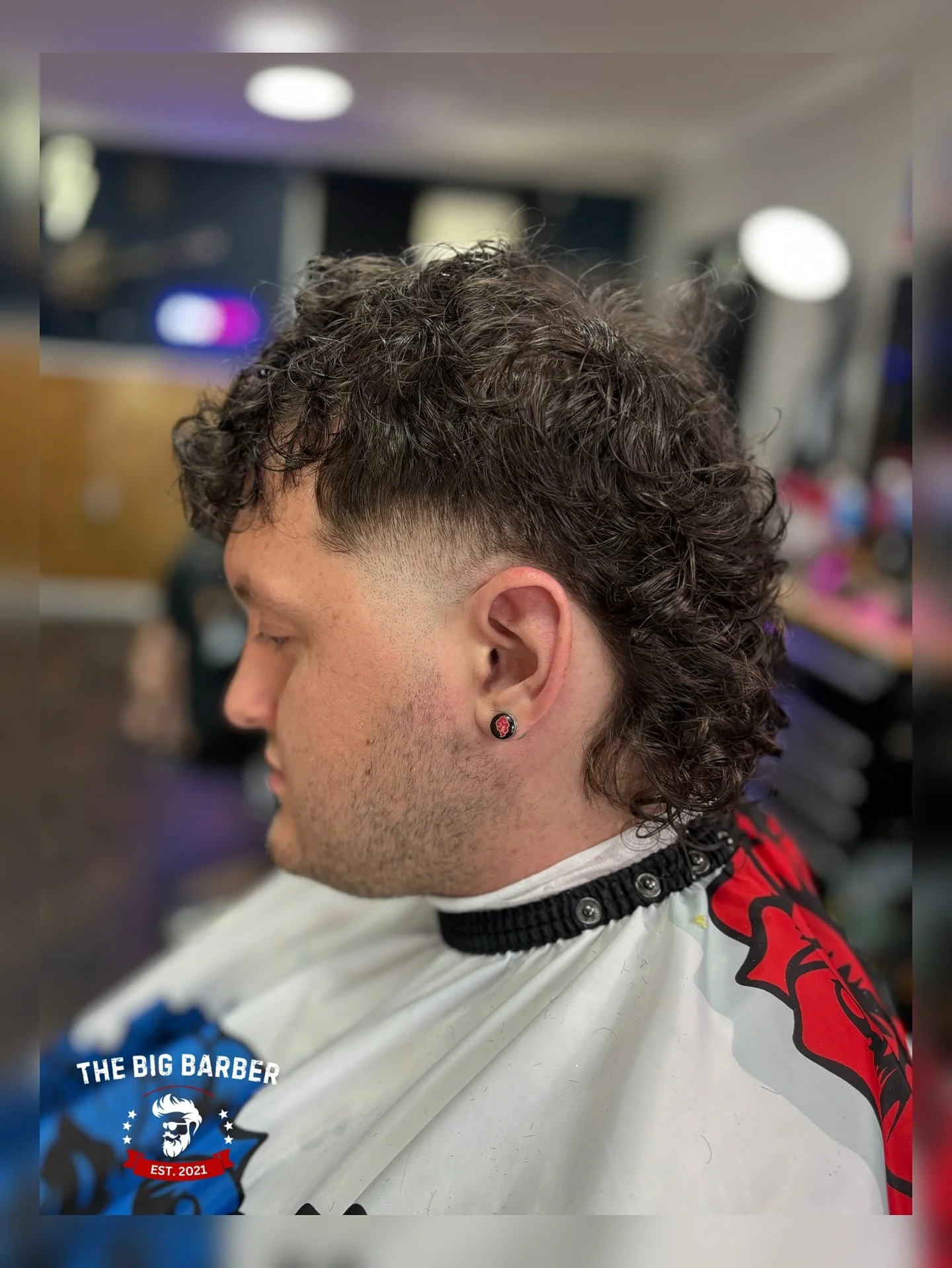 Gotta get @liym_music  stage ready! 

#knoxville #knoxvillebarber #knoxvillebarbers #knoxvillebarbershops #knoxvillebarbershop #barberknoxville #barbershopknoxville #barber #barbershop #tennesseebarber