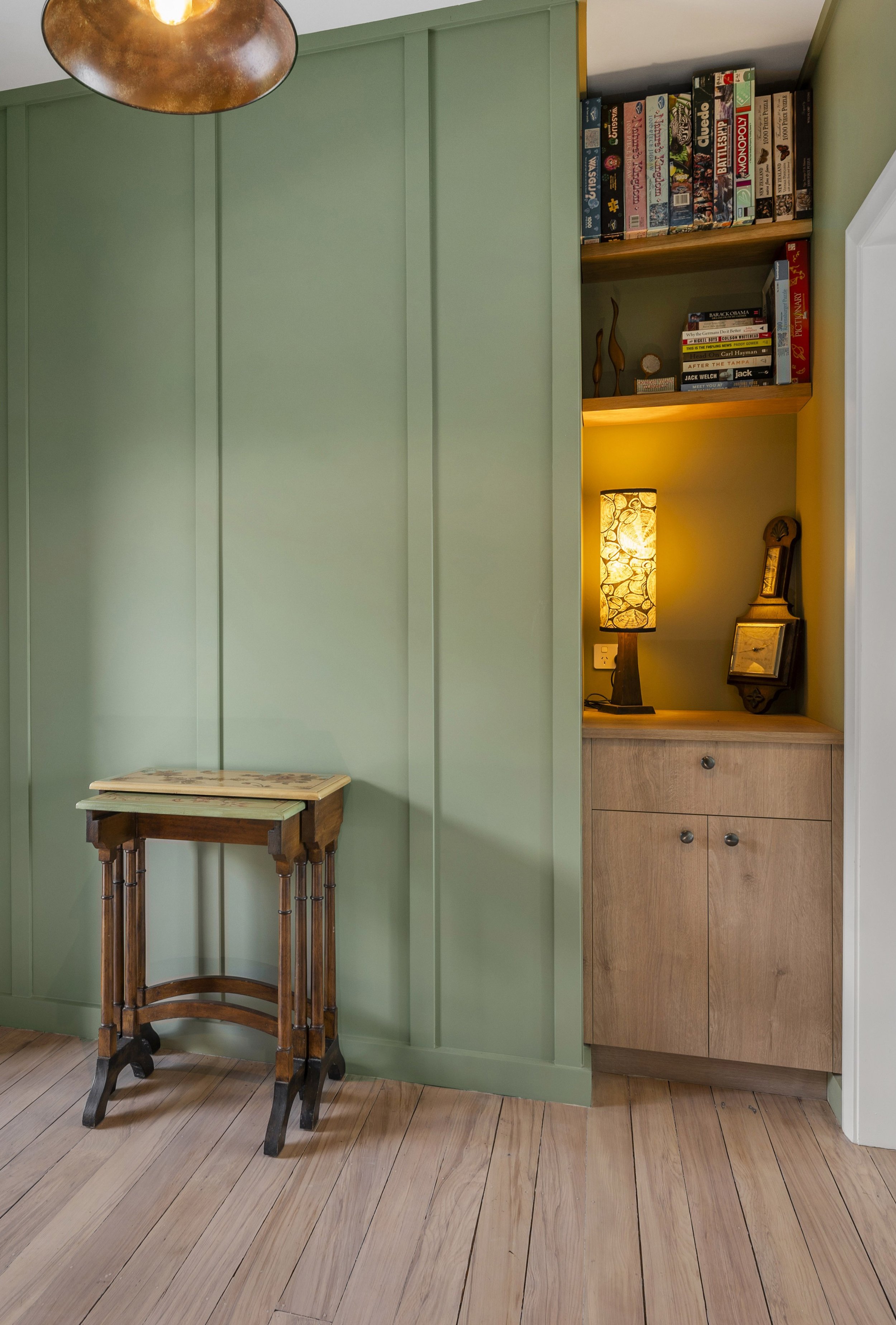 Acacia Rd - Custom Bookshelf.jpg