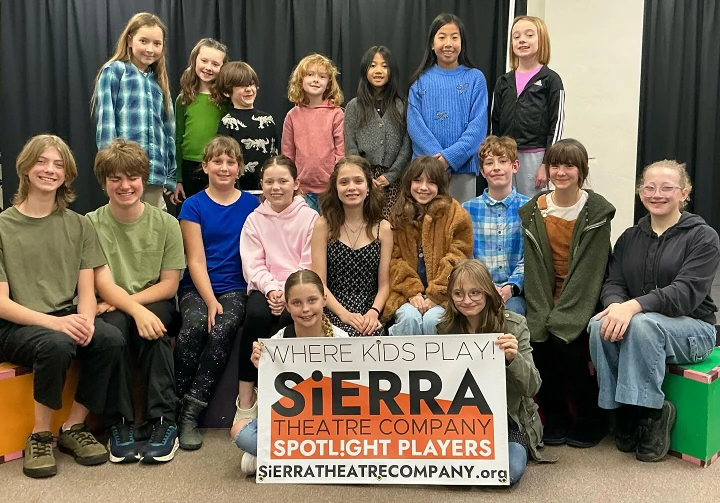 🎭🍑🌙 CONGRATS, CAST! 🌙🍑🎭

Big cheers to the incredible young performers of PEACH BOY and the MOON PRINCESS The Tale of Momotarō and Princess Kaguya

Directed by Paulette Gilbert
In collaboration with CATS 

Our Spotlight Players hit the stage th